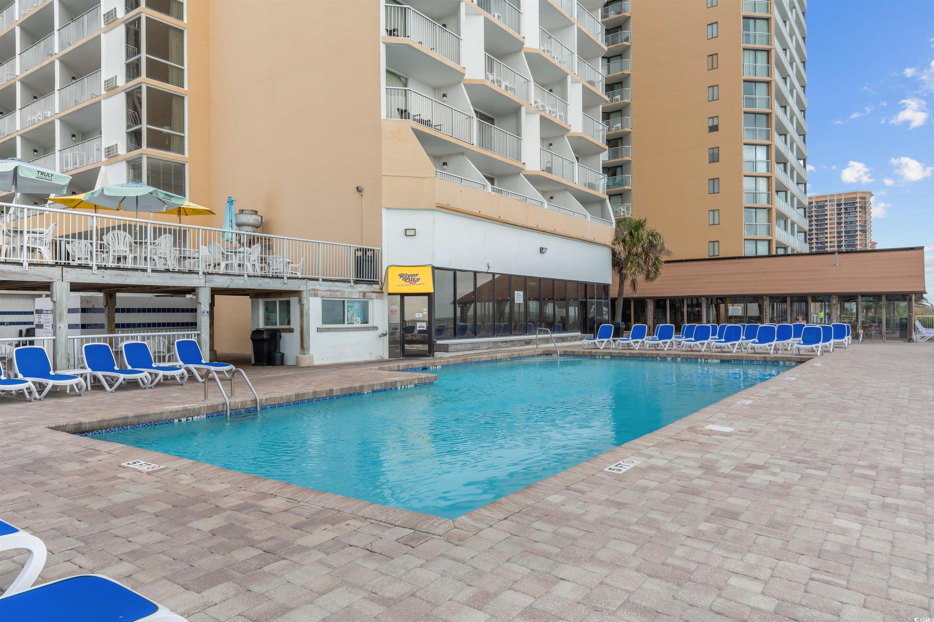 9550 Shore Dr. Property Photo 15