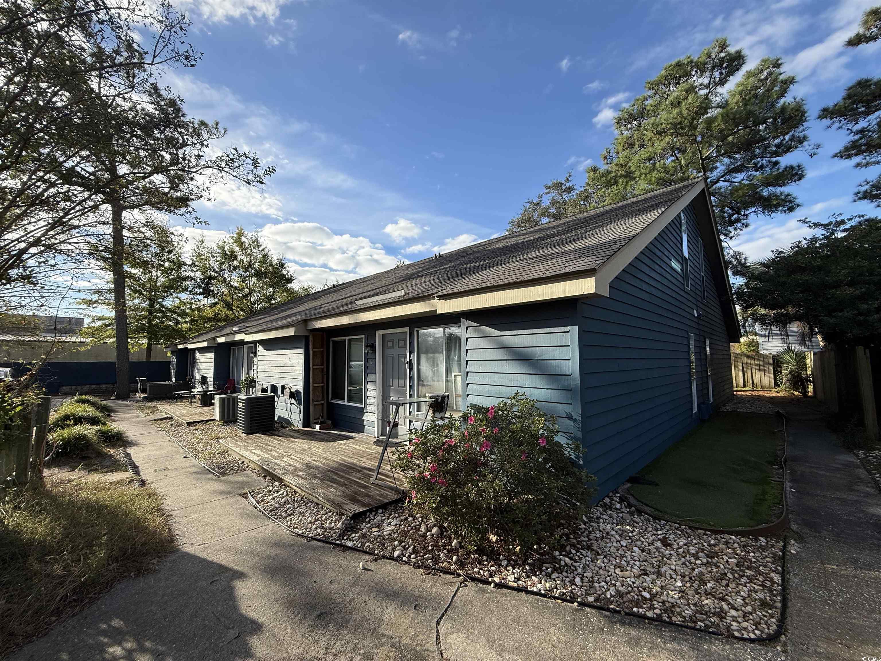 505 63rd Ave. N Property Photo 1