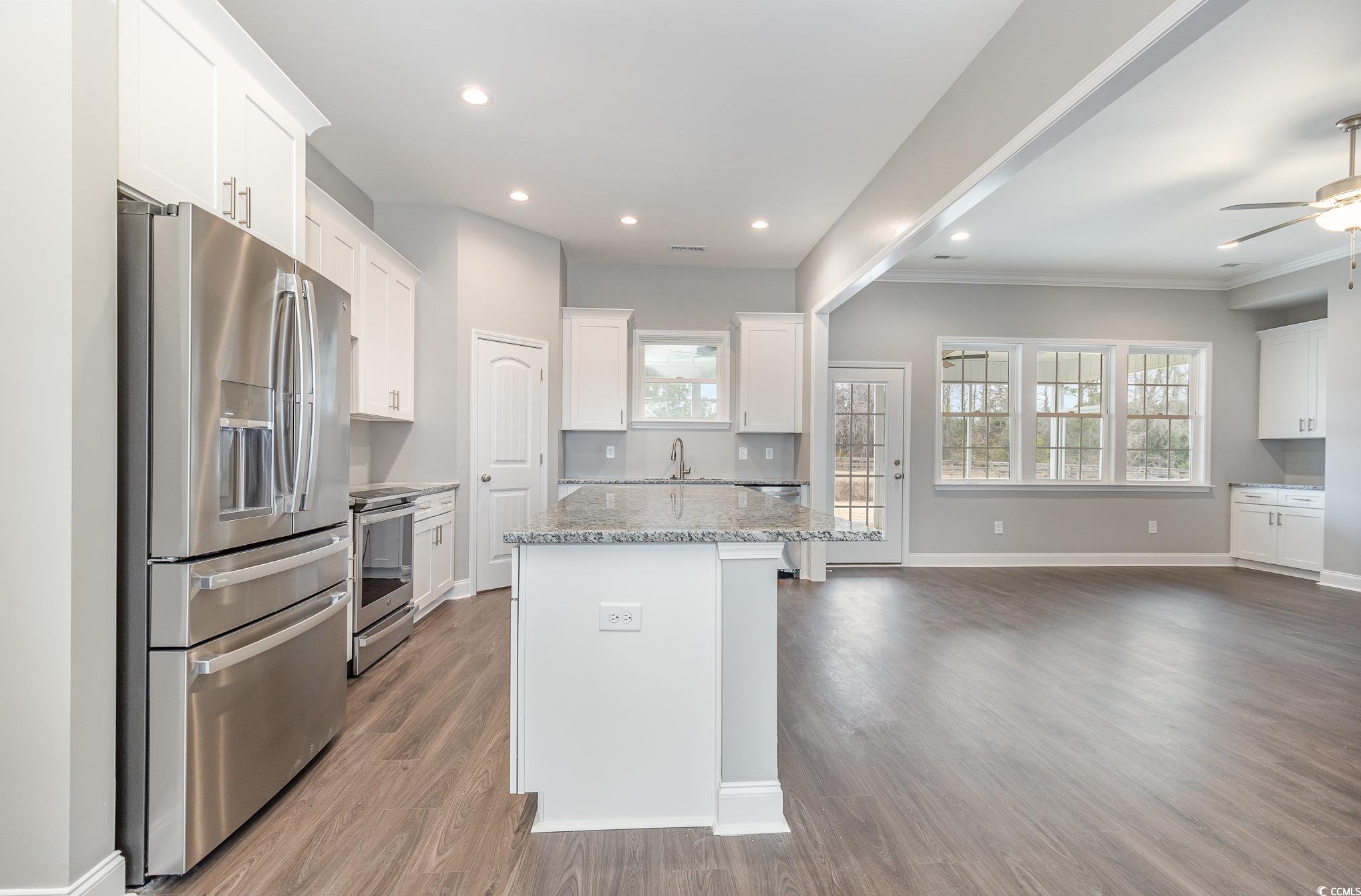 2104 E Highway 9 Business Property Photo 9