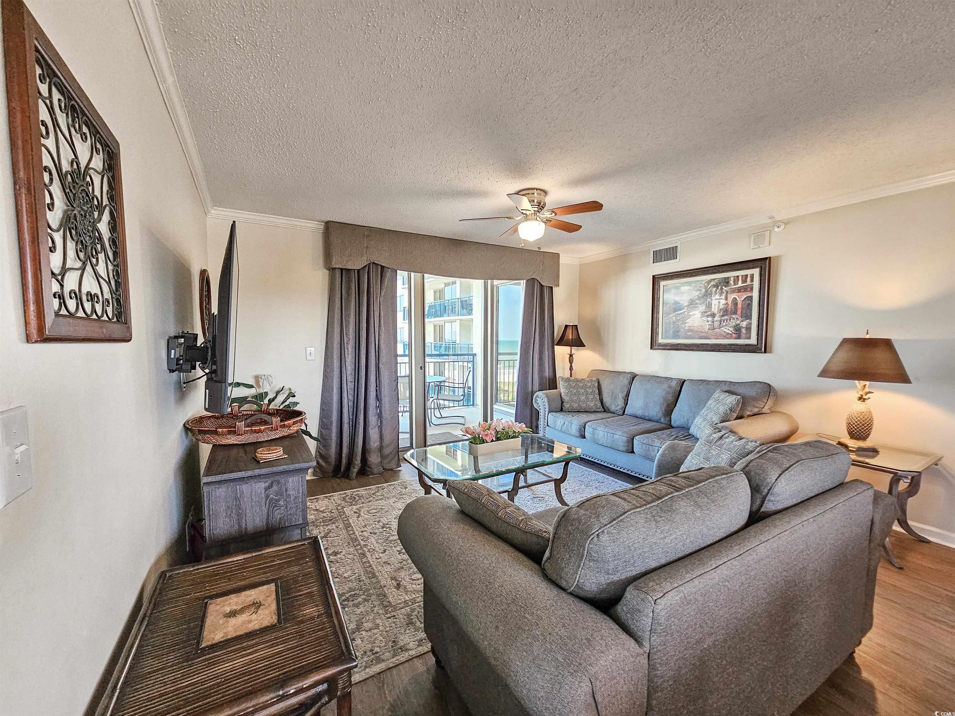 8560 Queensway Blvd. Property Photo 8