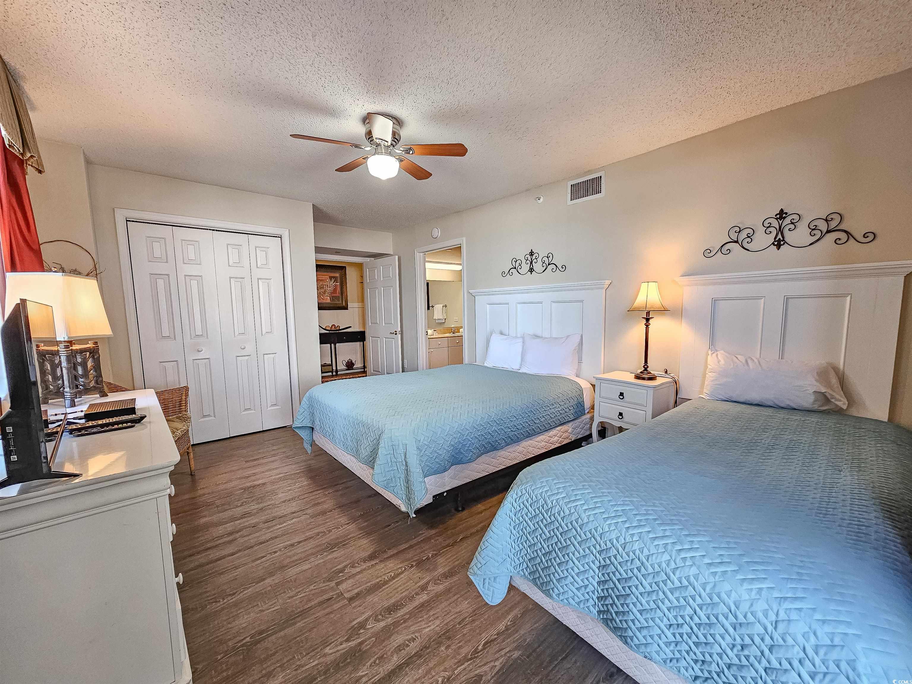 8560 Queensway Blvd. Property Photo 33
