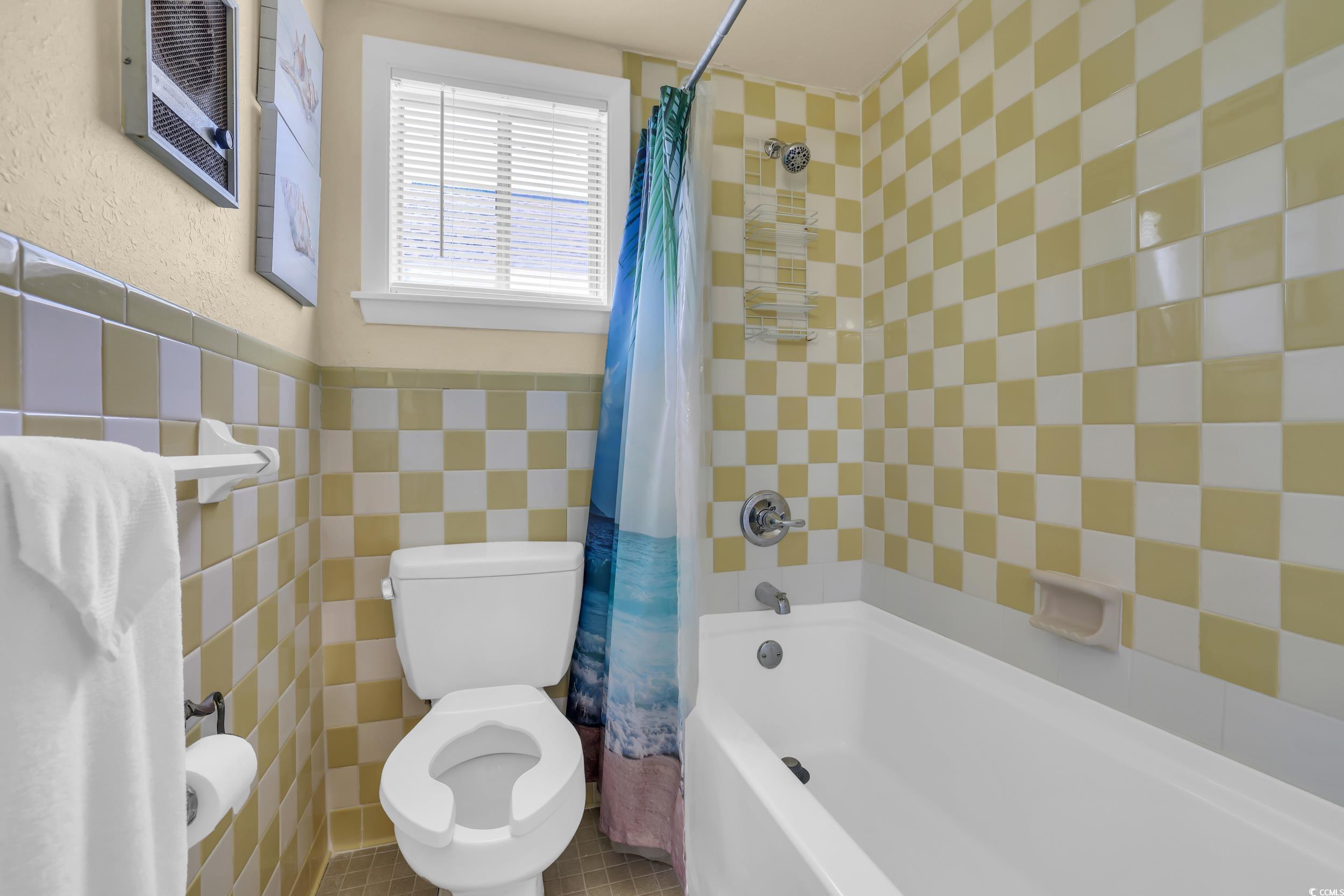 1902 Edge Dr. Property Photo 17