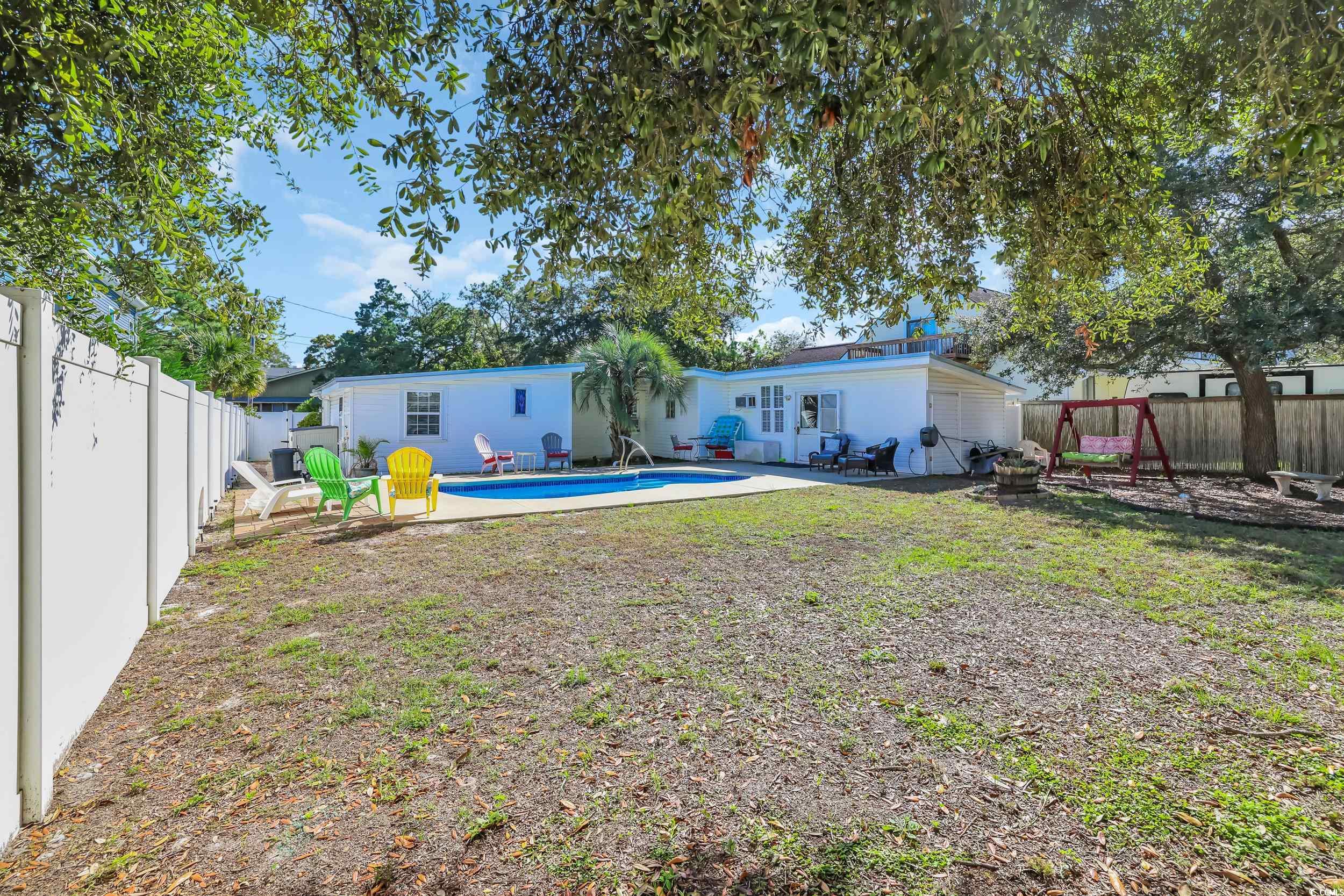 1902 Edge Dr. Property Photo 31