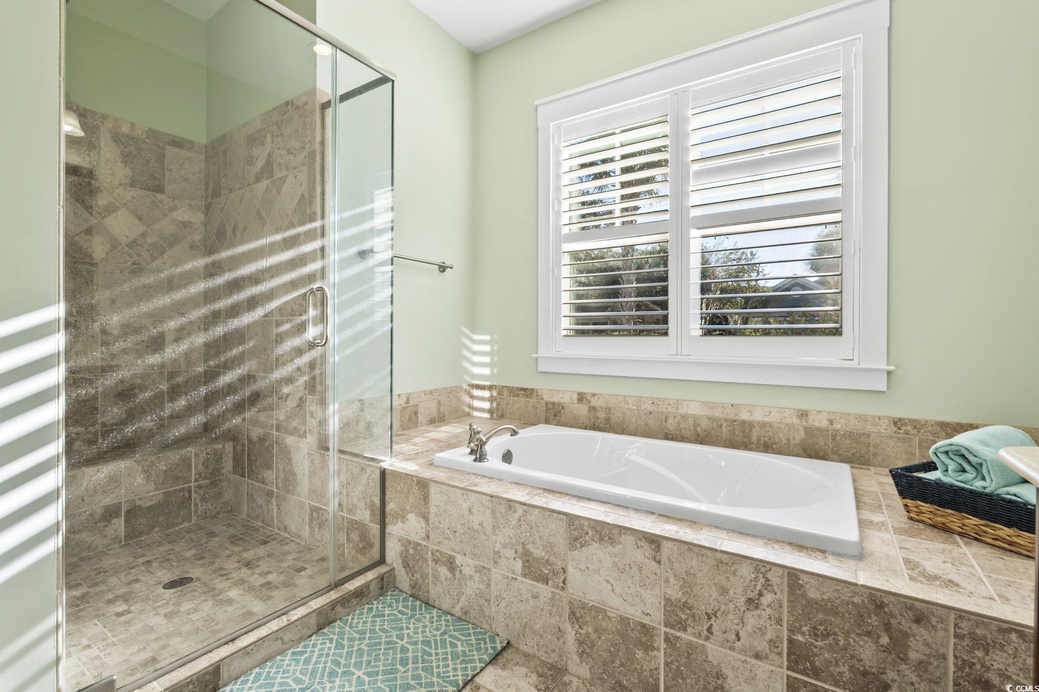 494 Banyan Place Property Photo 17