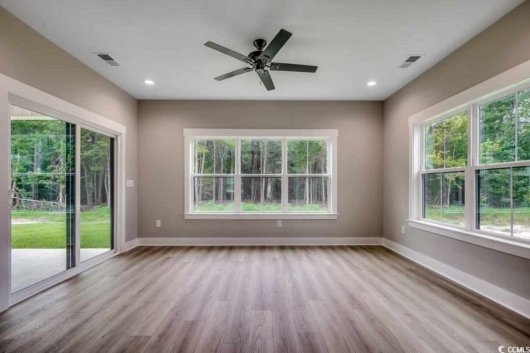 2835 Pecan Ln. Property Photo 7