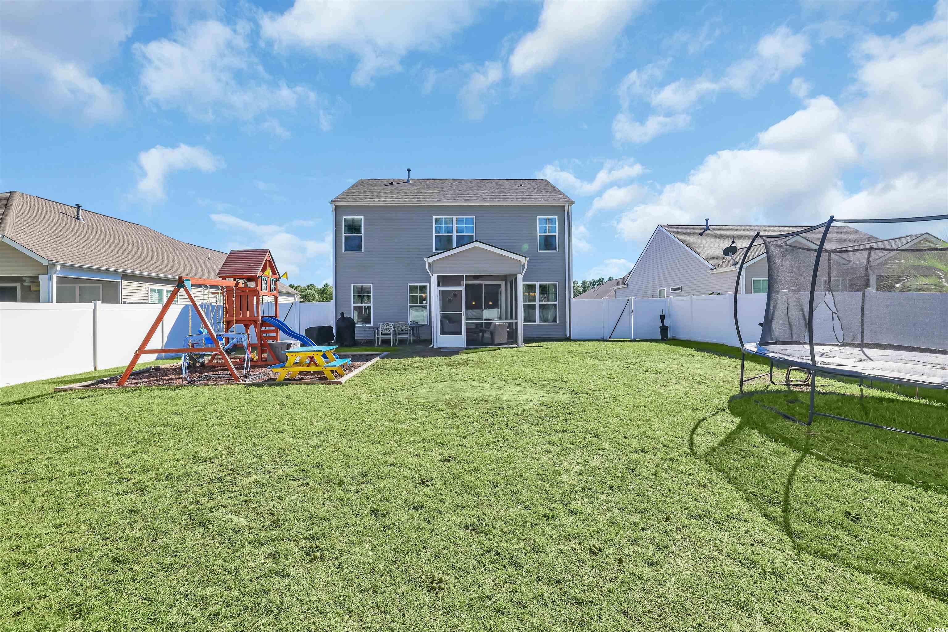 320 Firenze Loop Property Photo 27