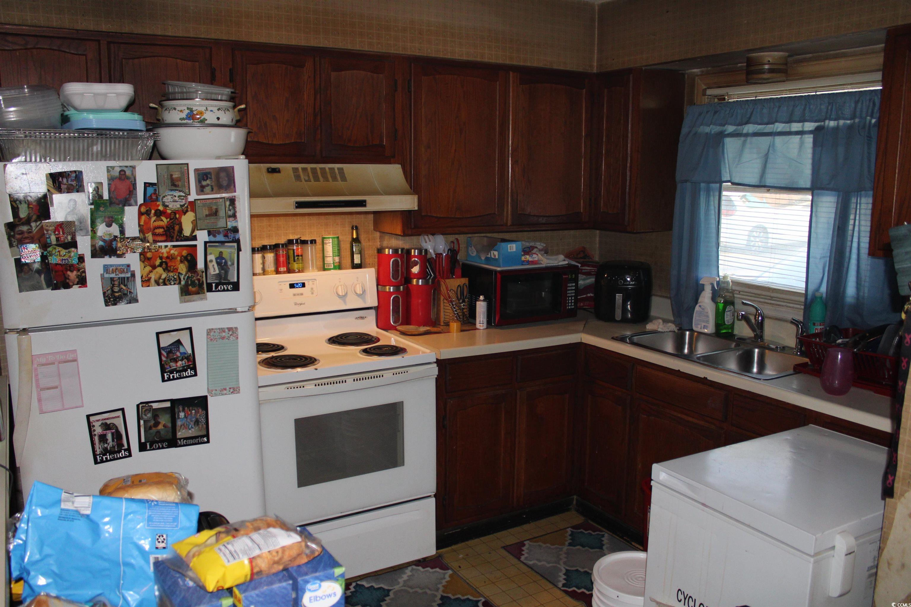 1414 Dunbar St. Property Photo 3