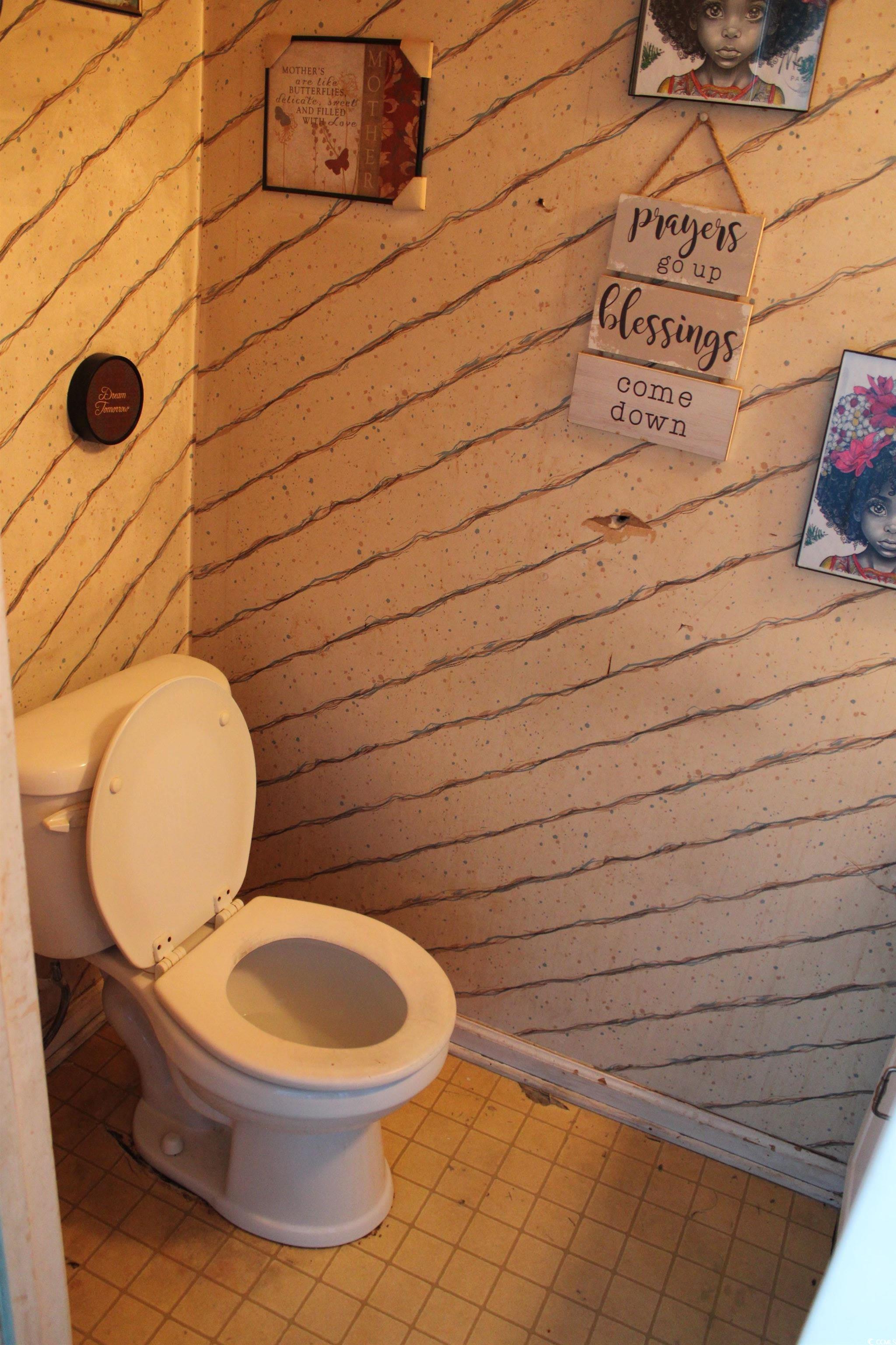 1414 Dunbar St. Property Photo 5