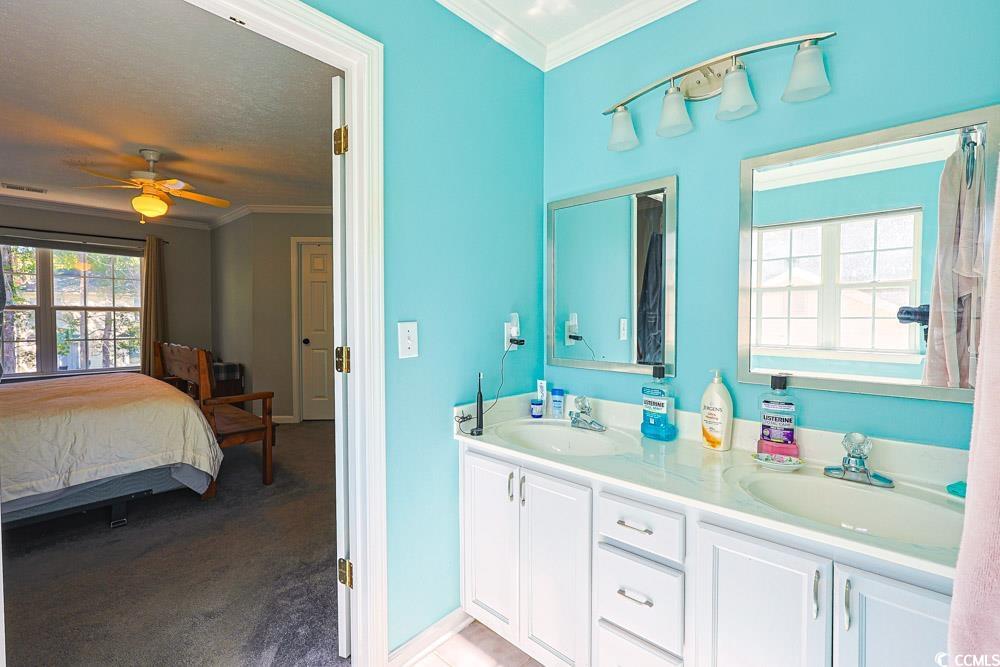 2033 Chadbury Ln. Property Photo 17