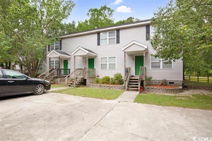 2201 John Henry Ln.