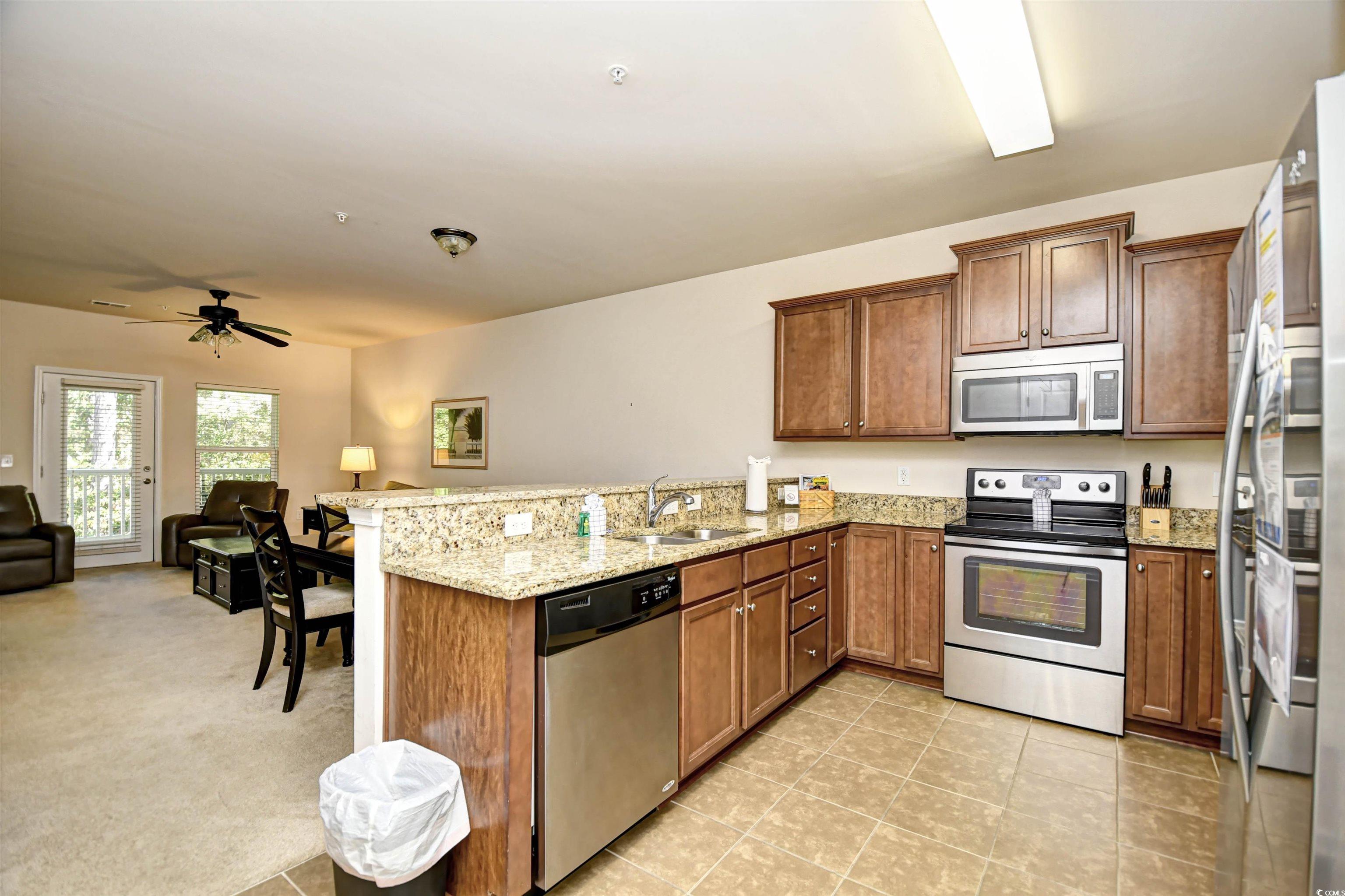 6253 Catalina Dr. Property Photo 4
