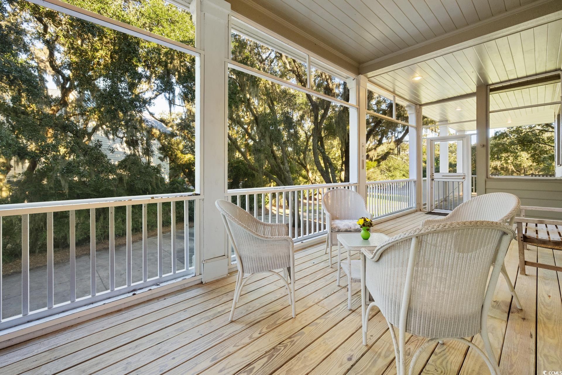 224 Ocean Green Dr. Property Photo 14