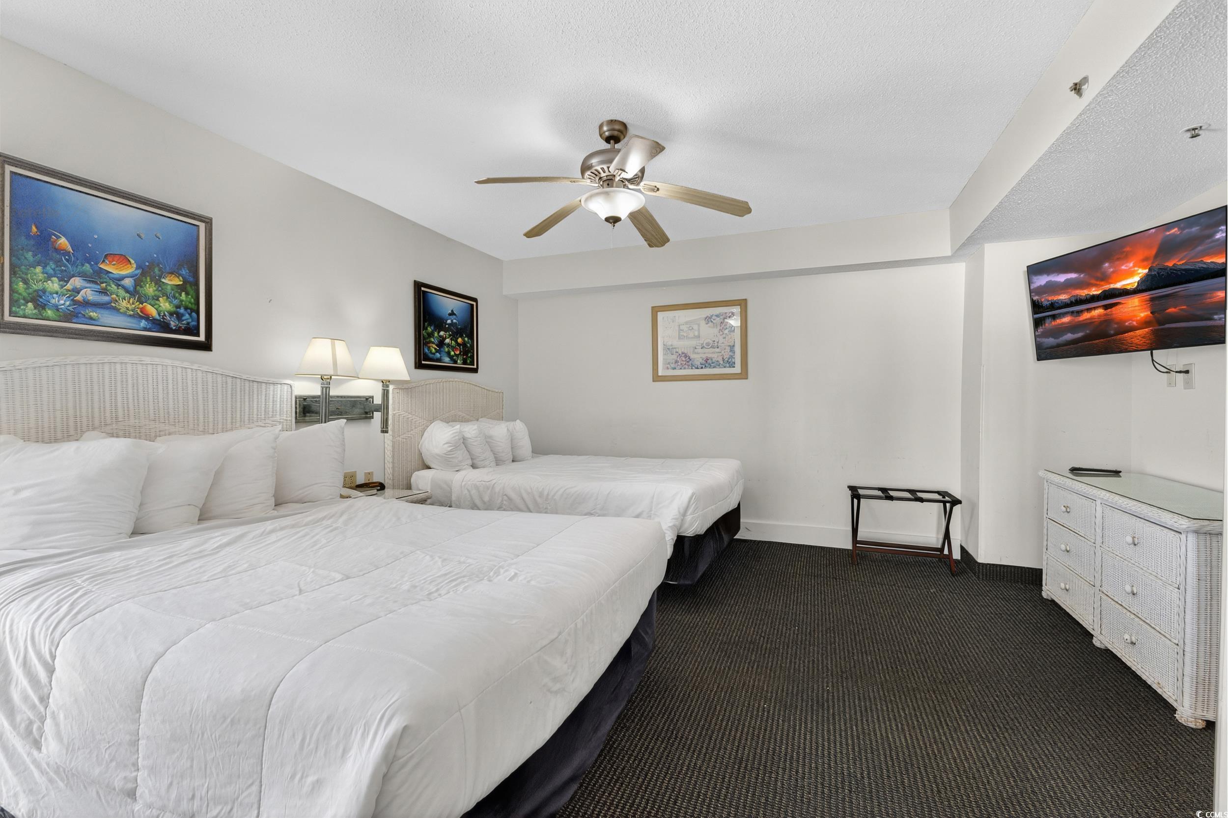 9550 Shore Dr. Property Photo 15