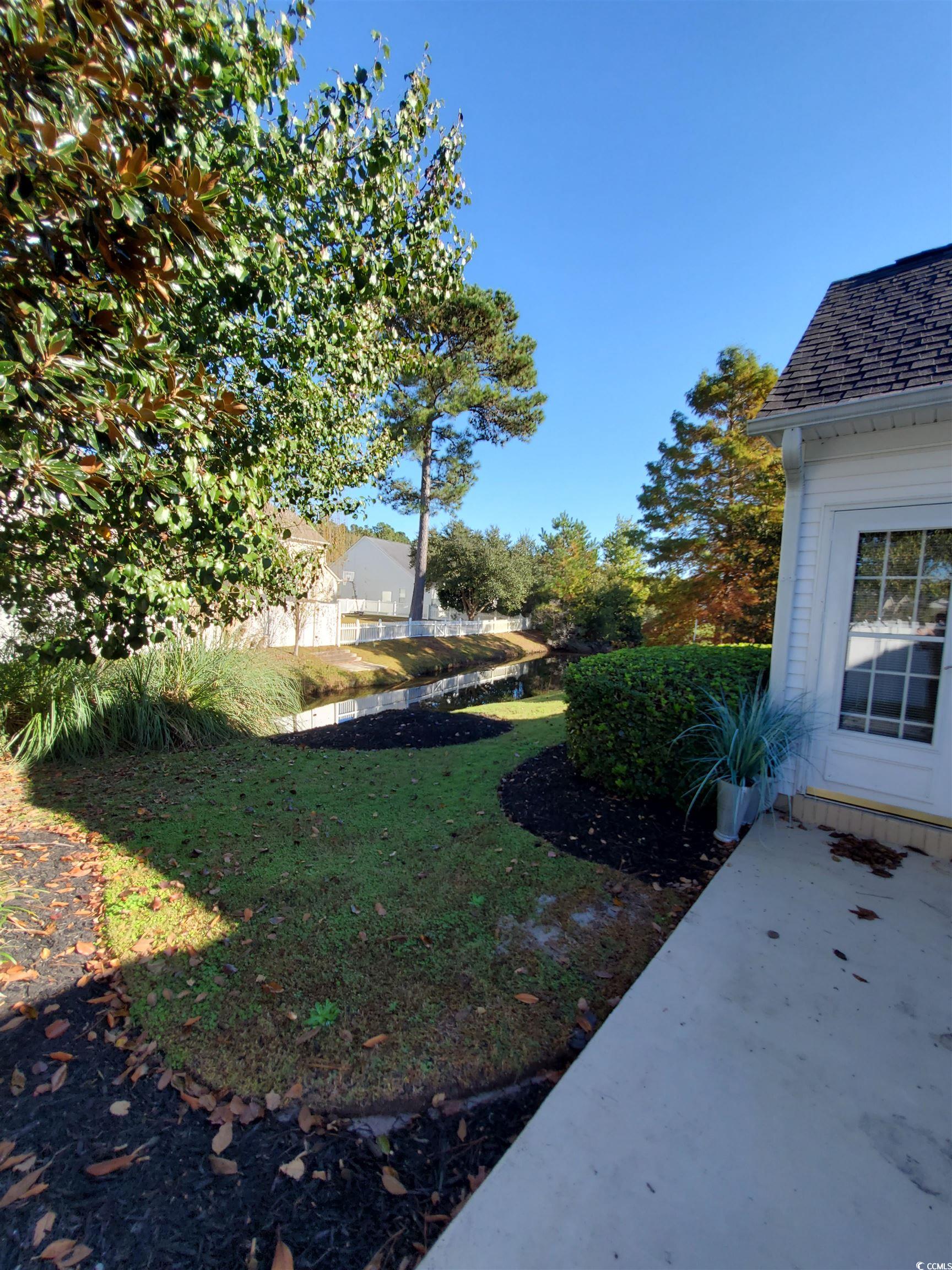 219 Springlake Dr. Property Photo 6