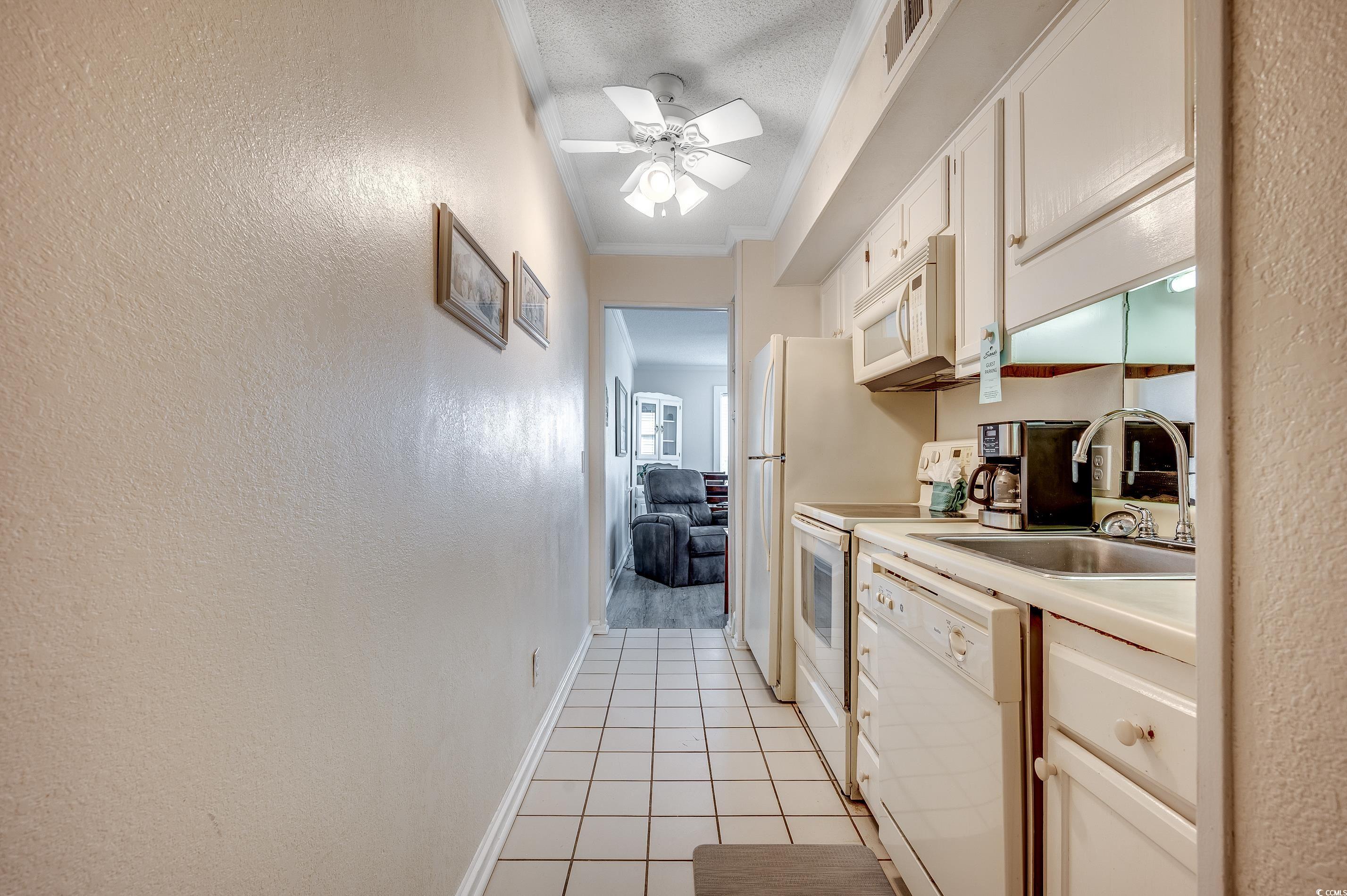 9400 Shore Dr. Property Photo 3
