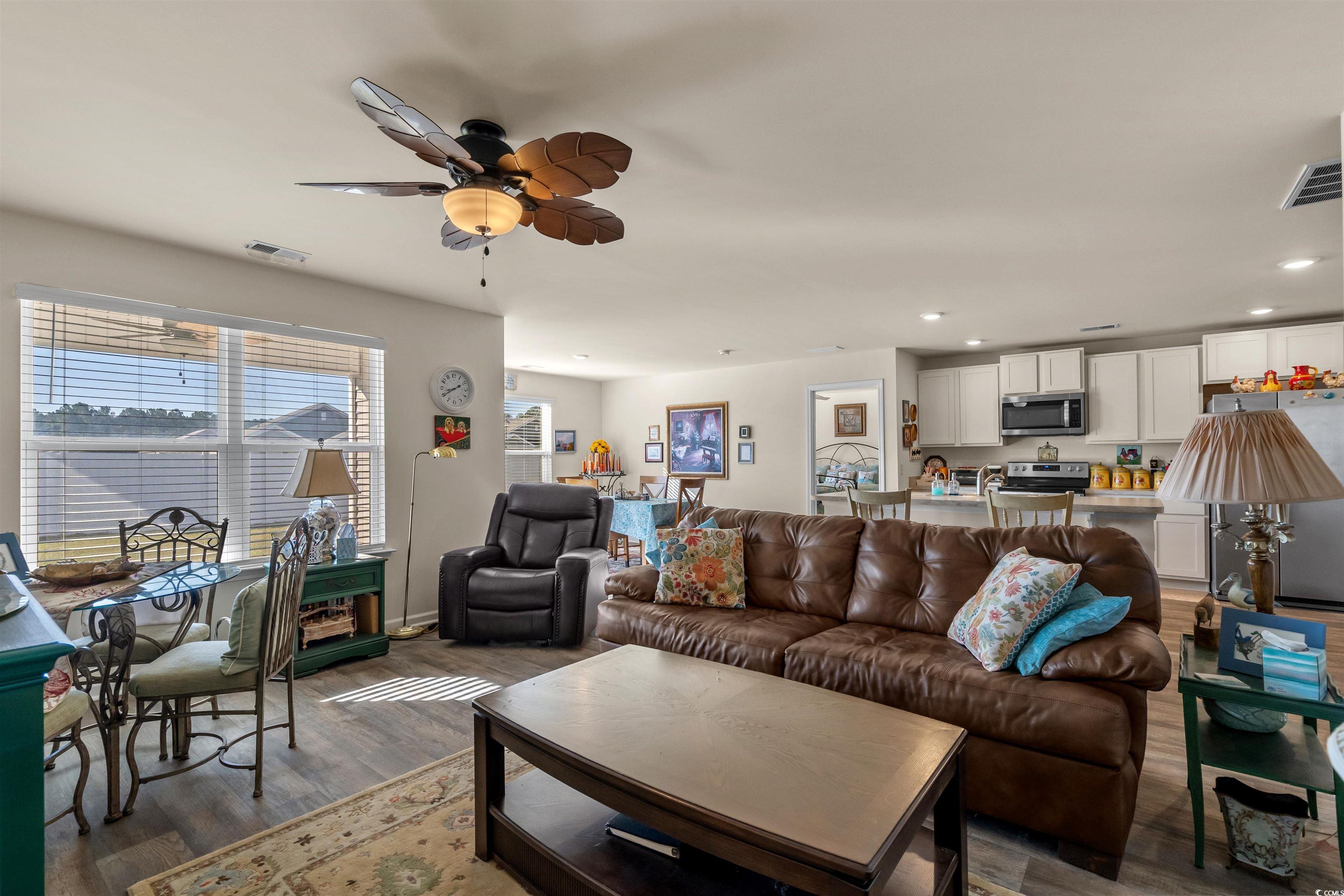 203 Golden Bear Circle Property Photo 18