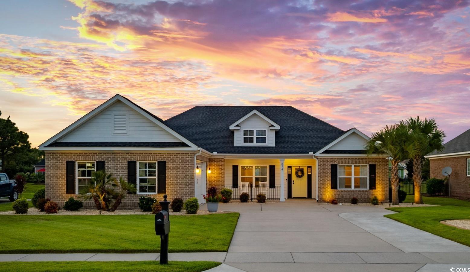 674 Uniola Dr. Property Photo