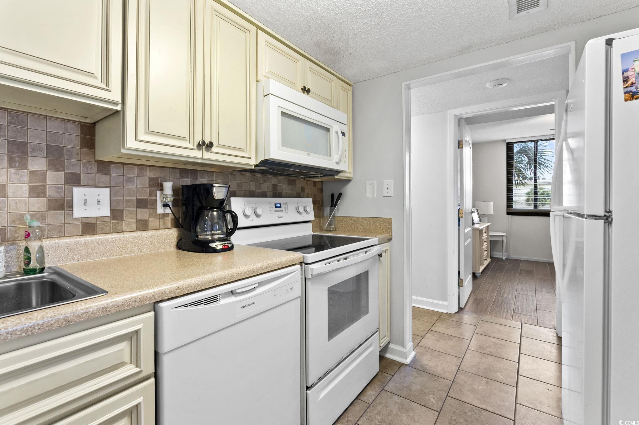 601 Mitchell Dr. Property Photo 10