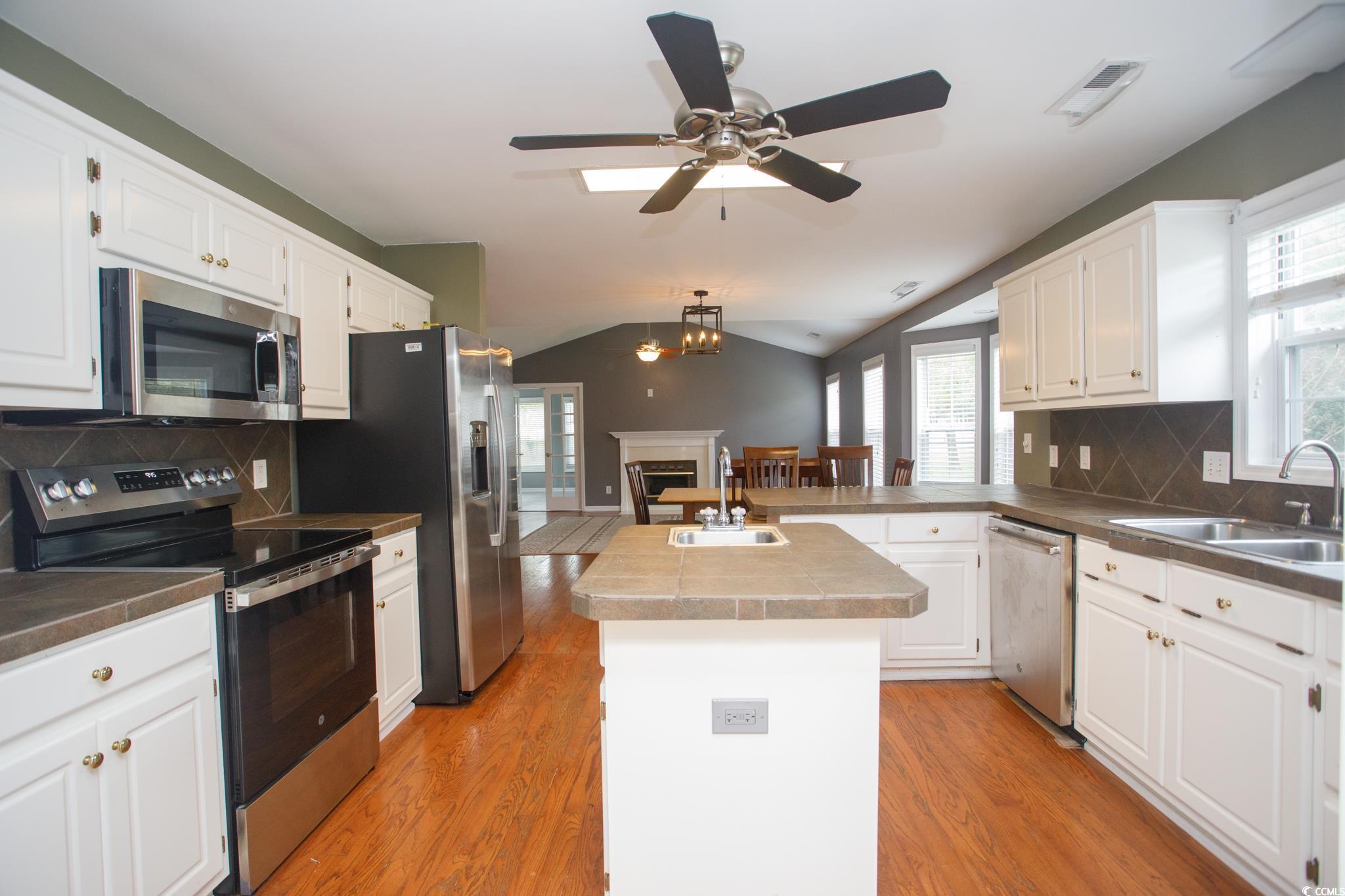 3464 Cedar Creek Run Property Photo 12