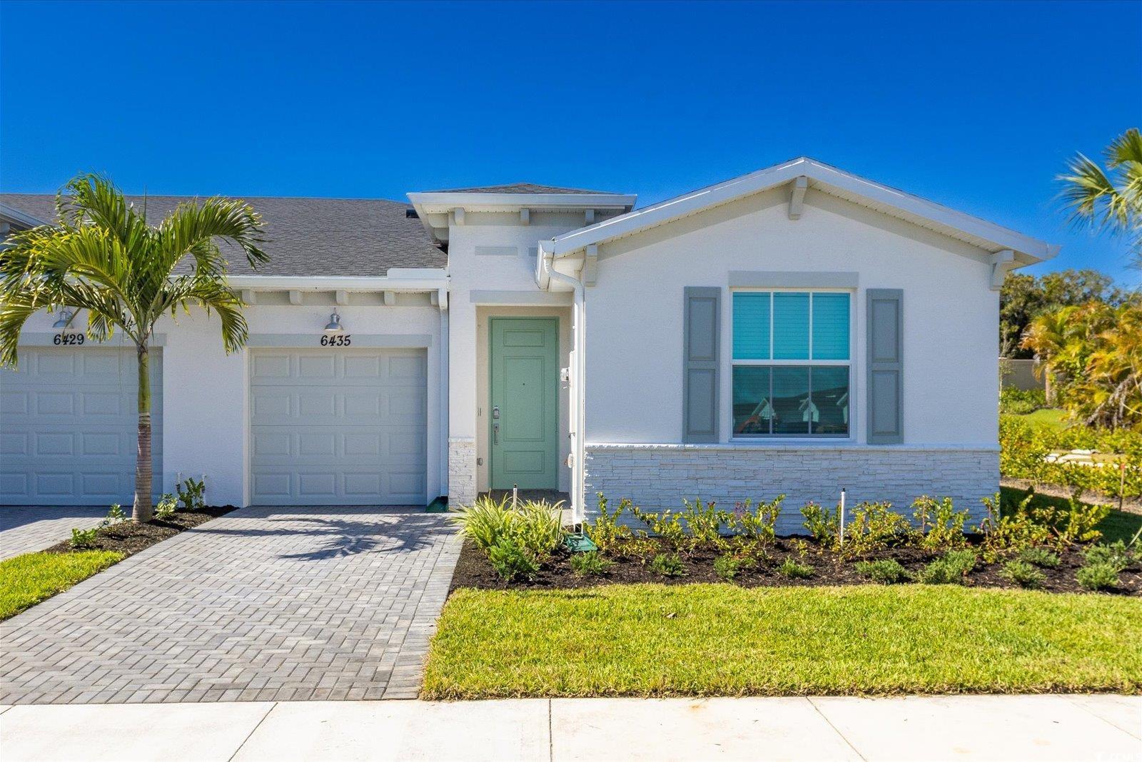 6435 Seabright Terrace Property Photo 1