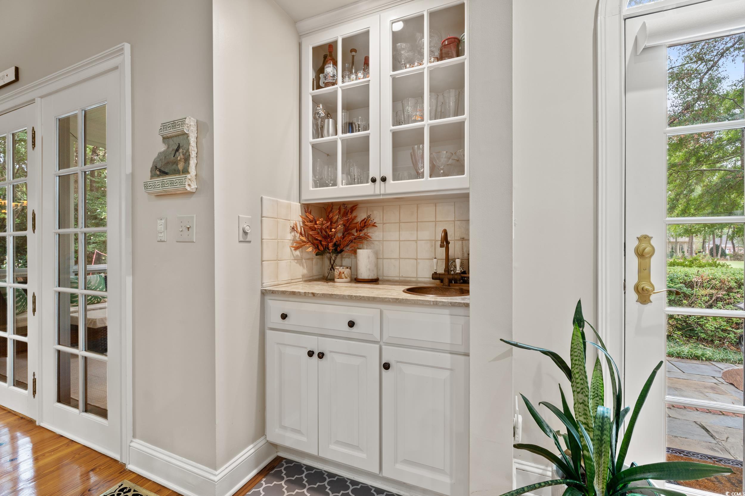 4511 Saint Johns Pl. Property Photo 12