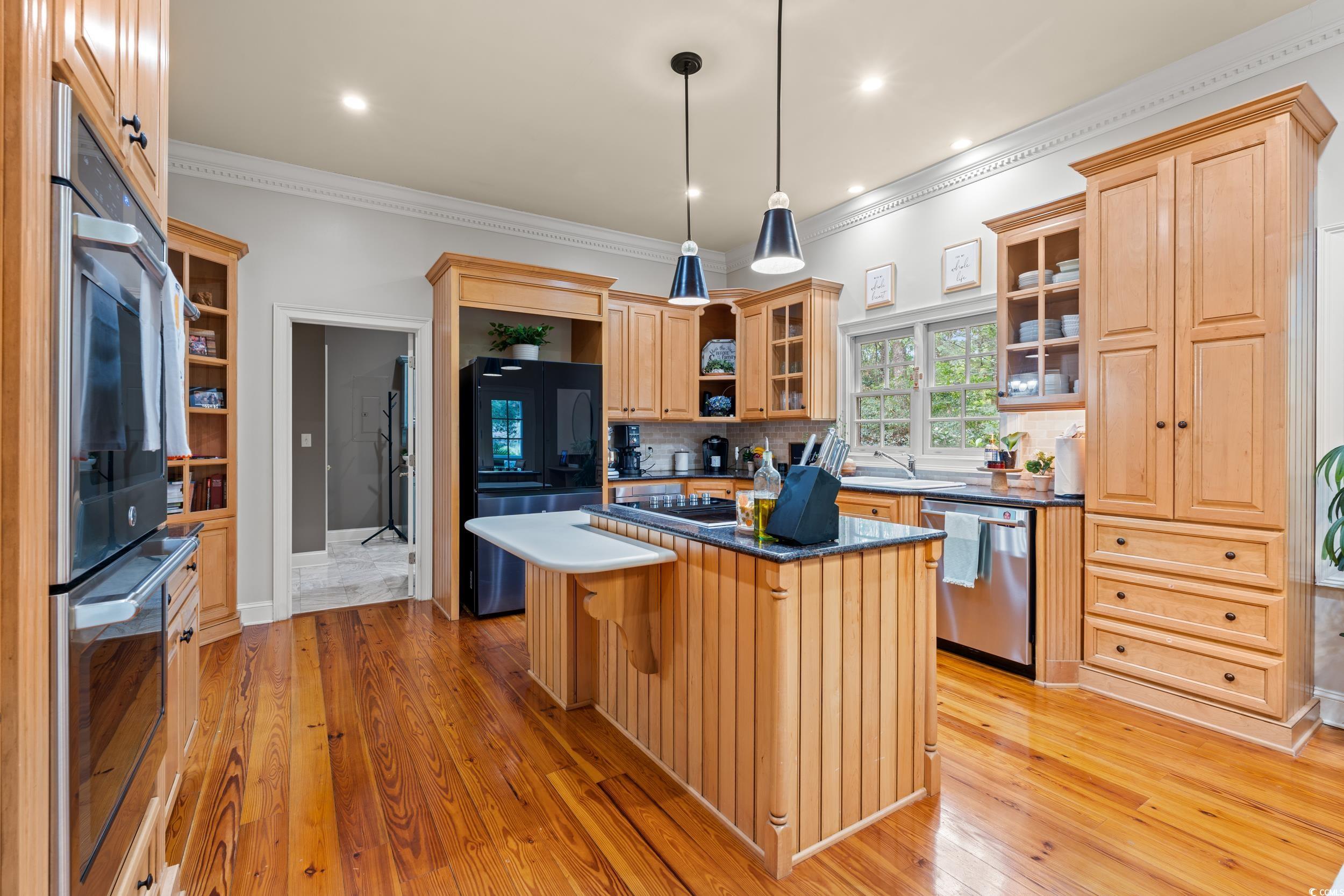 4511 Saint Johns Pl. Property Photo 17