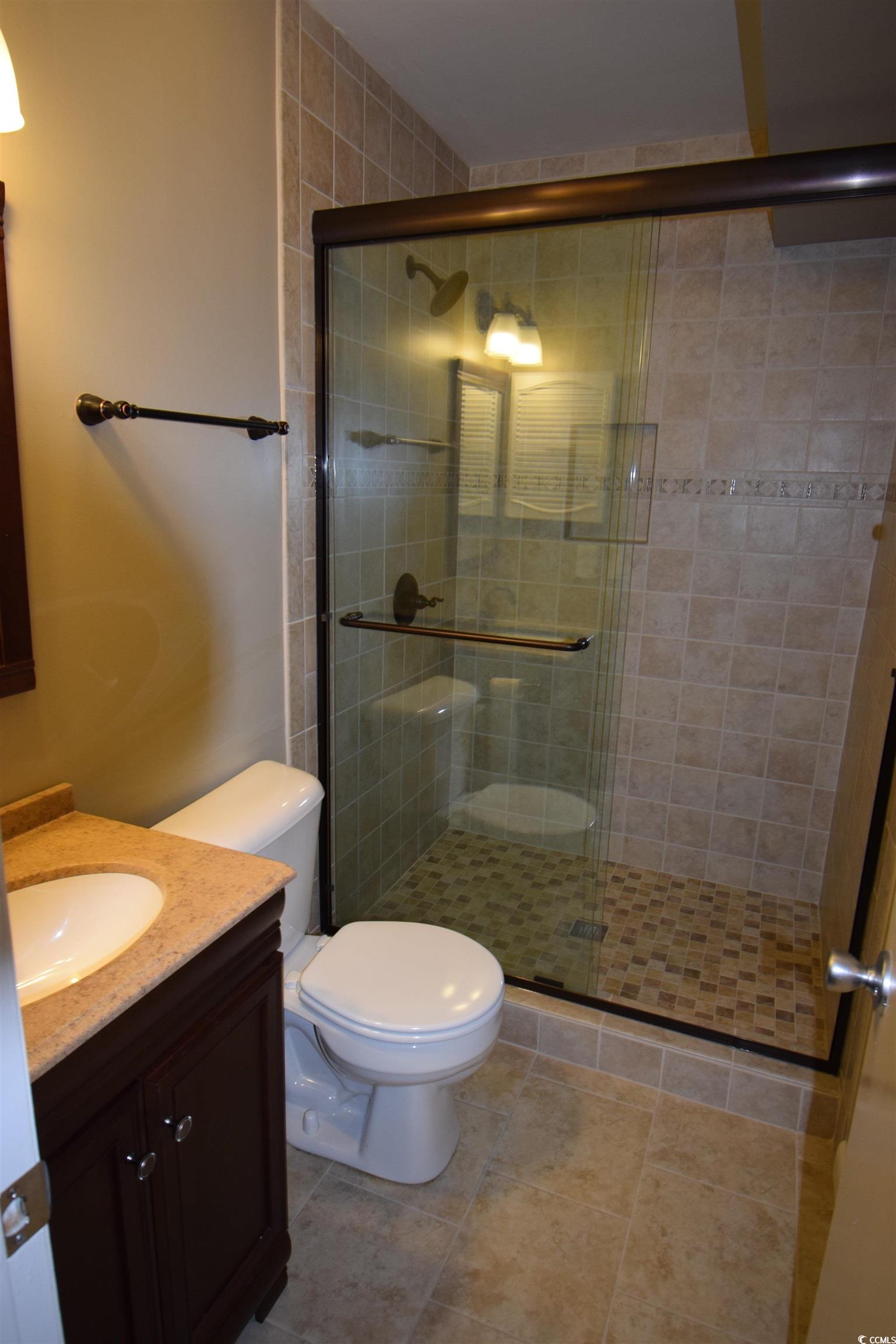 206 North Hillside Dr. Property Photo 5