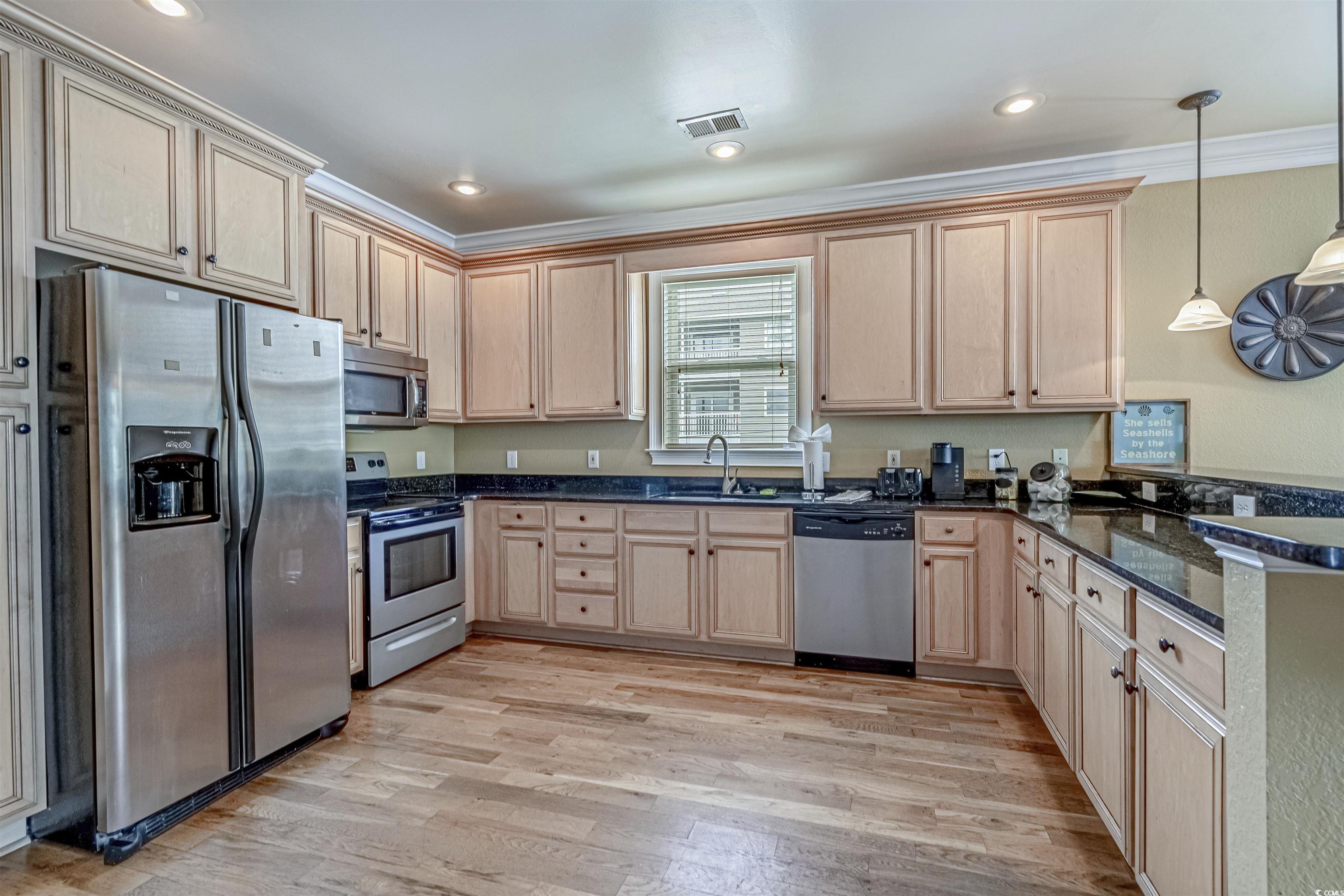 827 North Waccamaw Dr. Property Photo 12