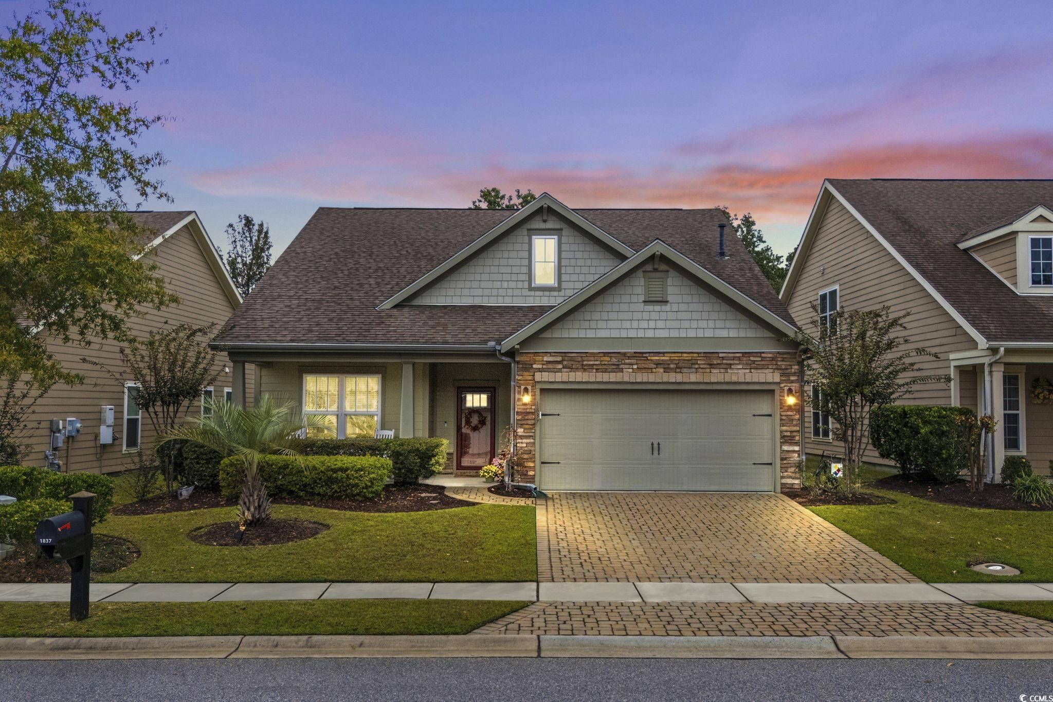 1837 Orchard Dr. Property Photo 1