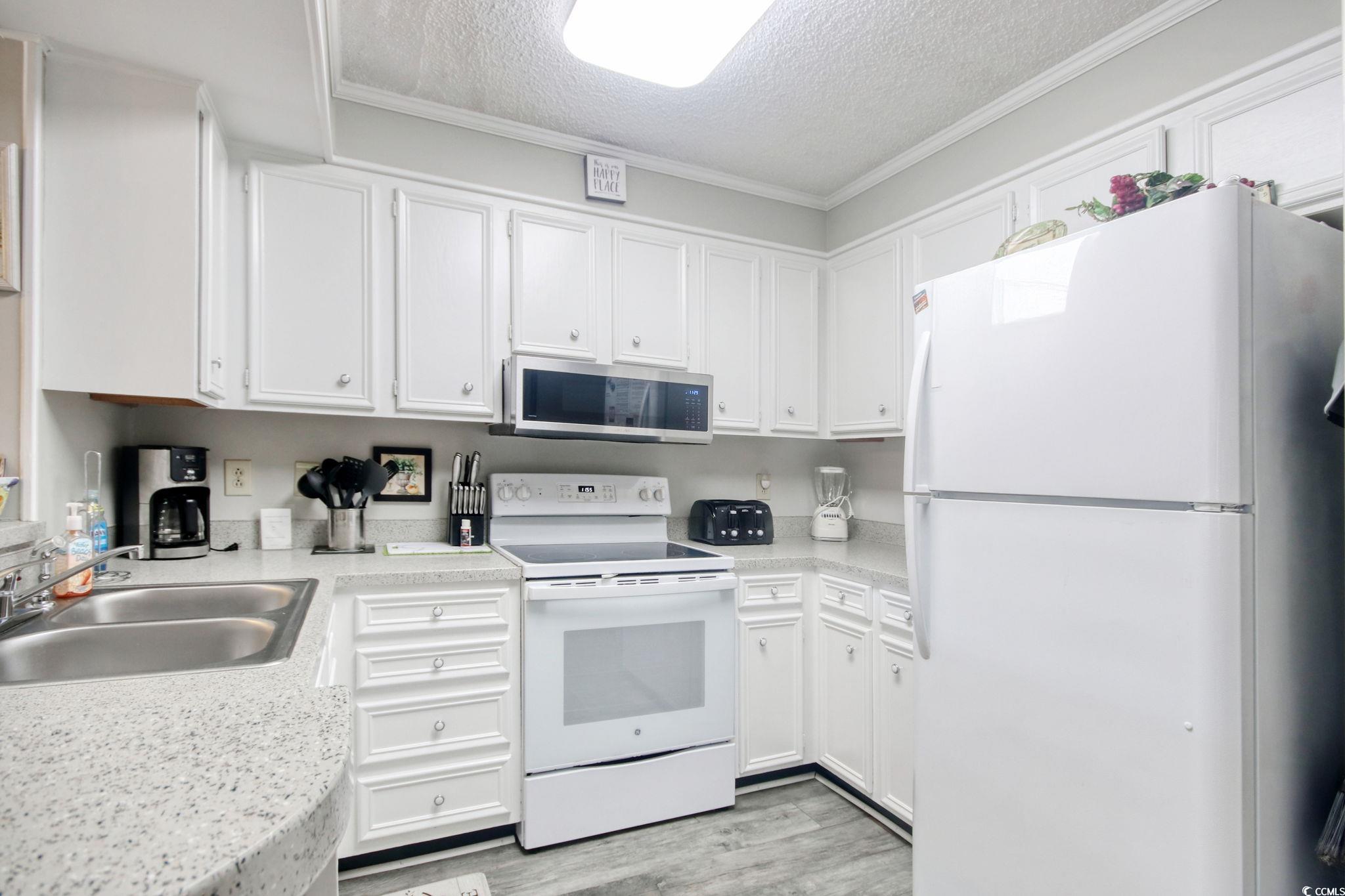207 N Ocean Blvd. Property Photo 4