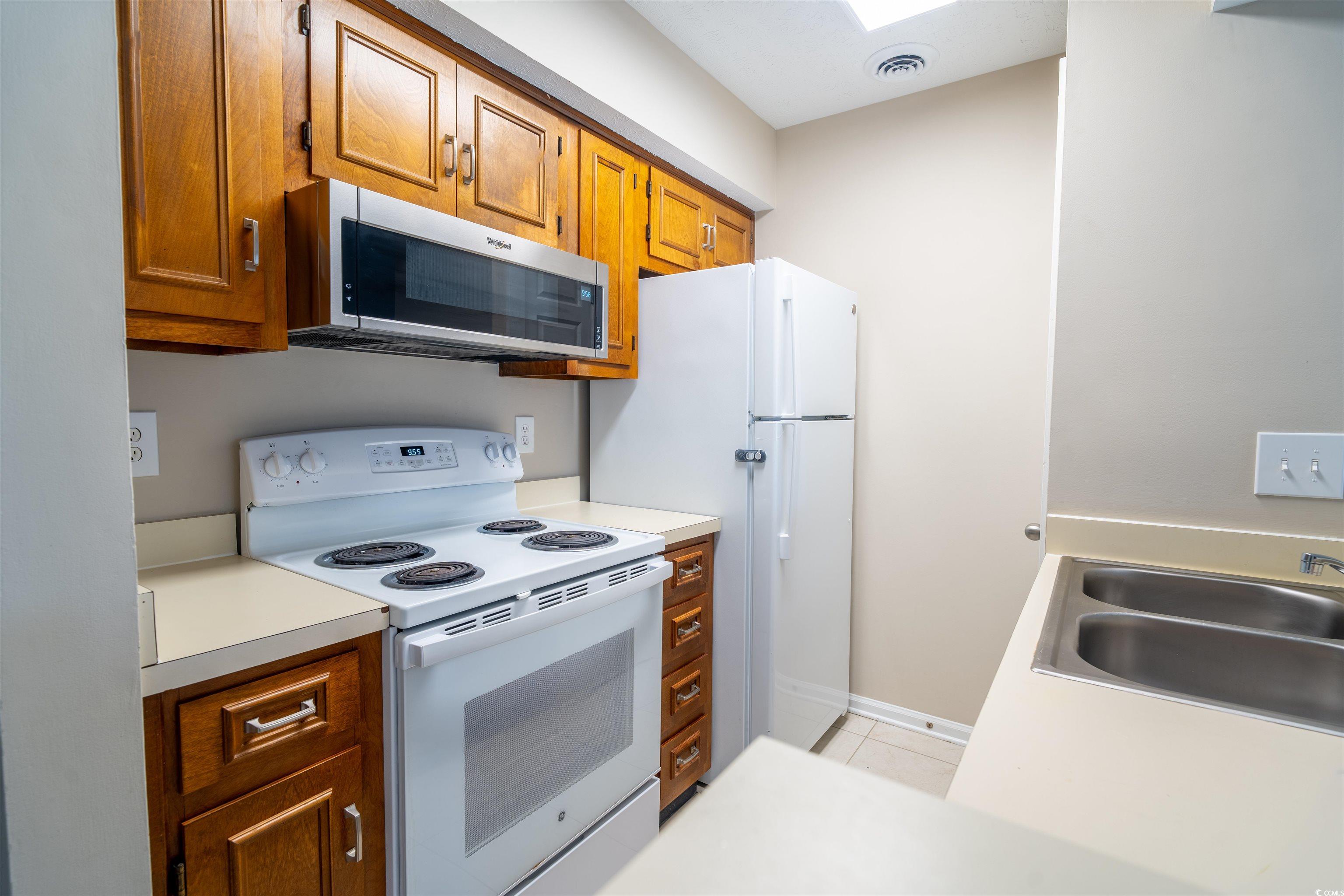 4708 Cobblestone Dr. Property Photo 5