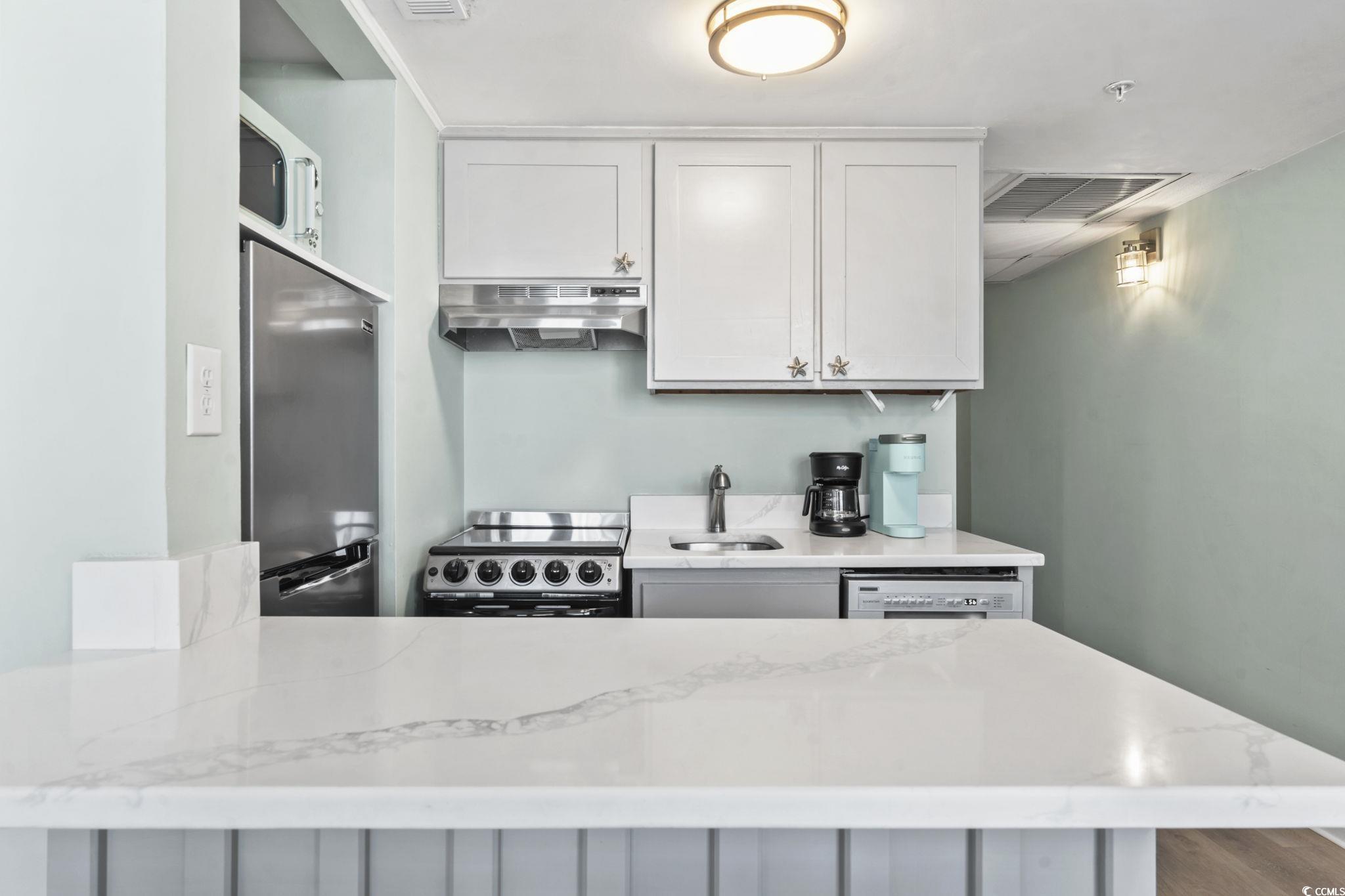2310 N Ocean Blvd. Property Photo 14