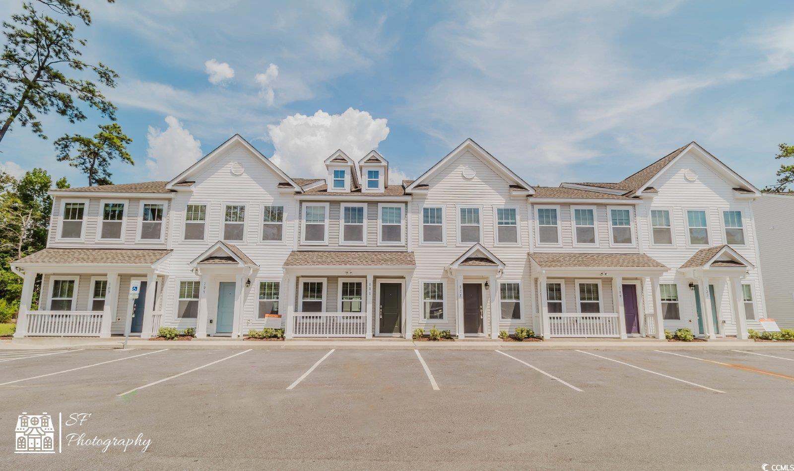 115 Crescent Way Property Photo 1