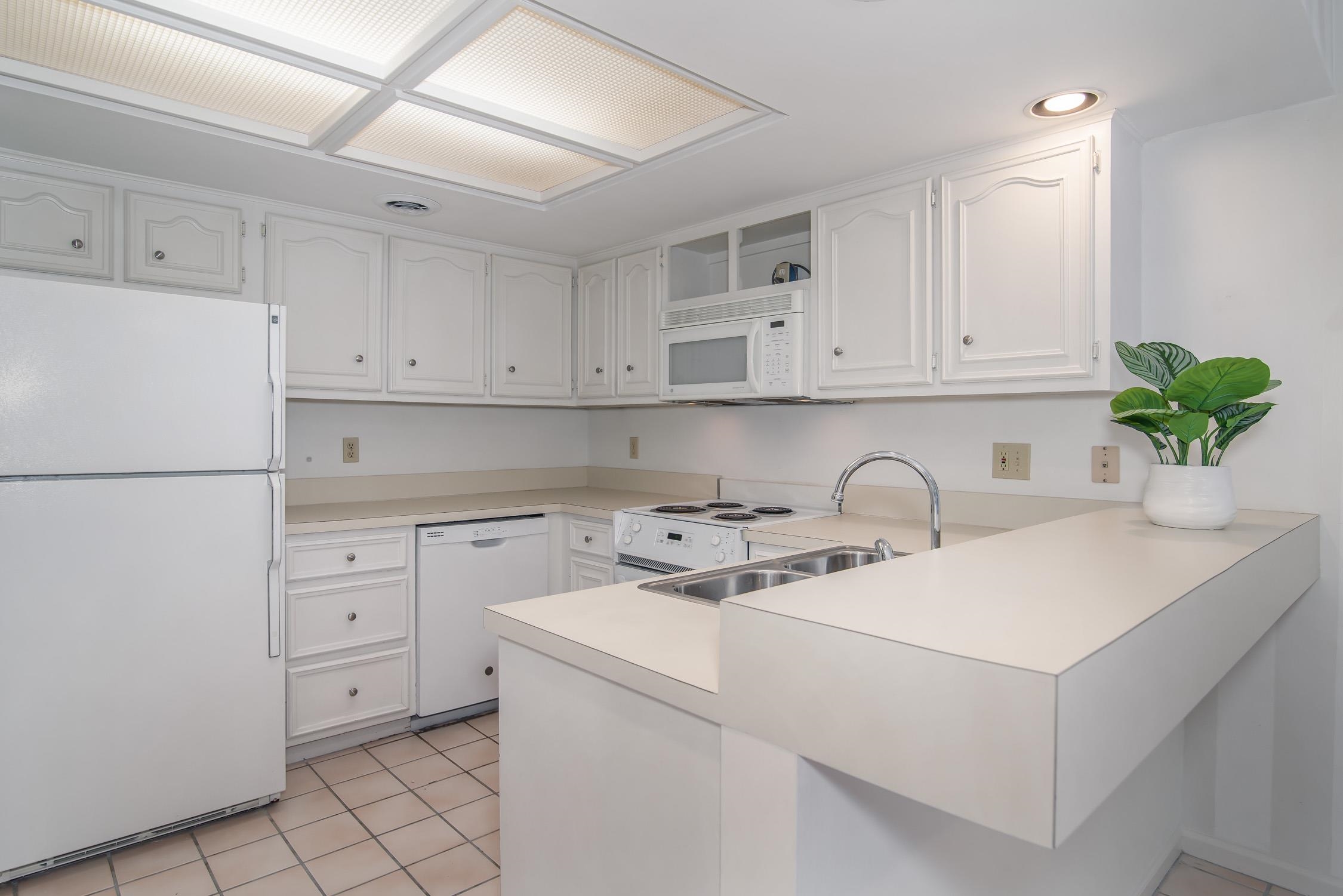 31 Battery White Ct. Property Photo 9