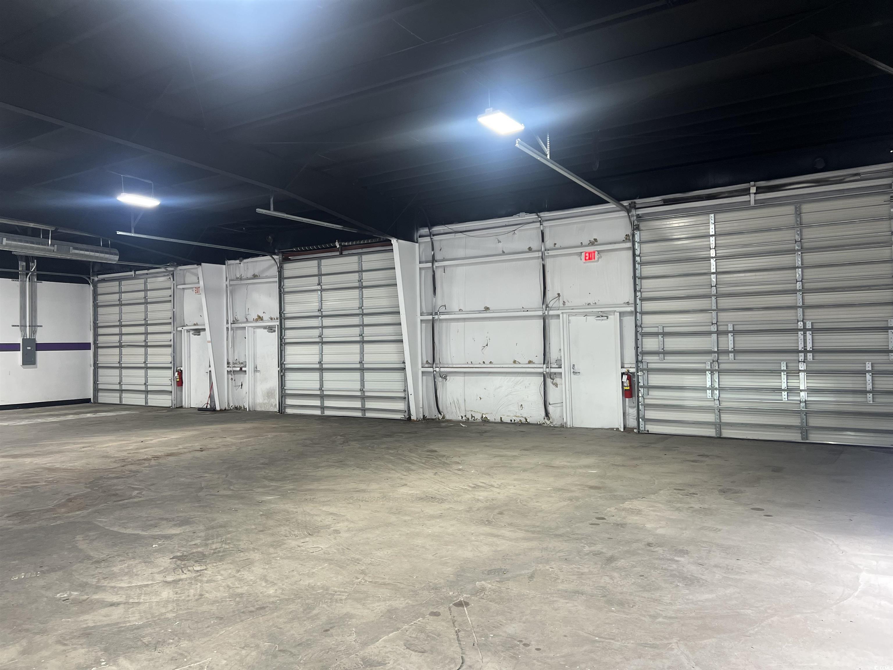 1460 Dividend Loop Property Photo 7