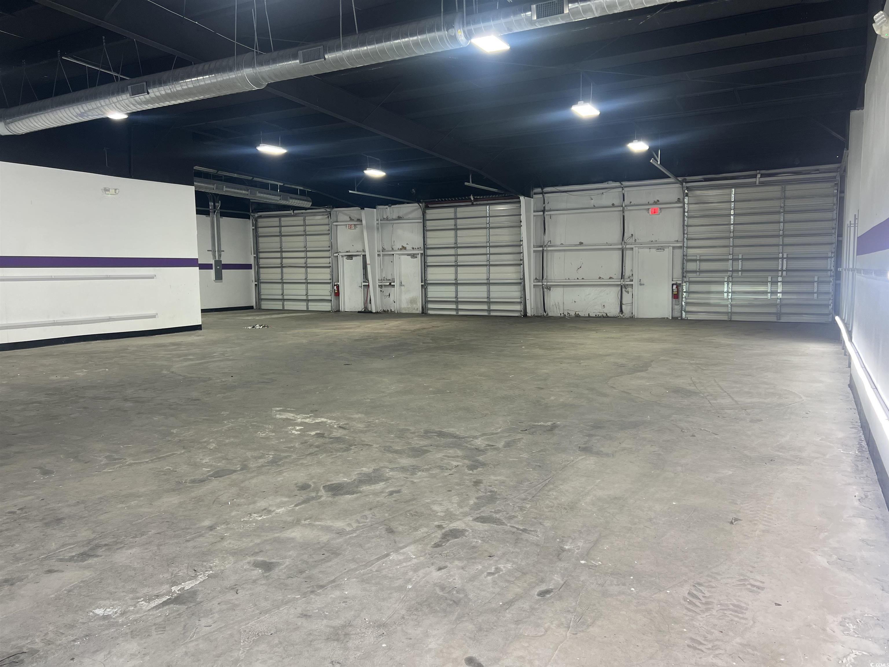 1460 Dividend Loop Property Photo 8