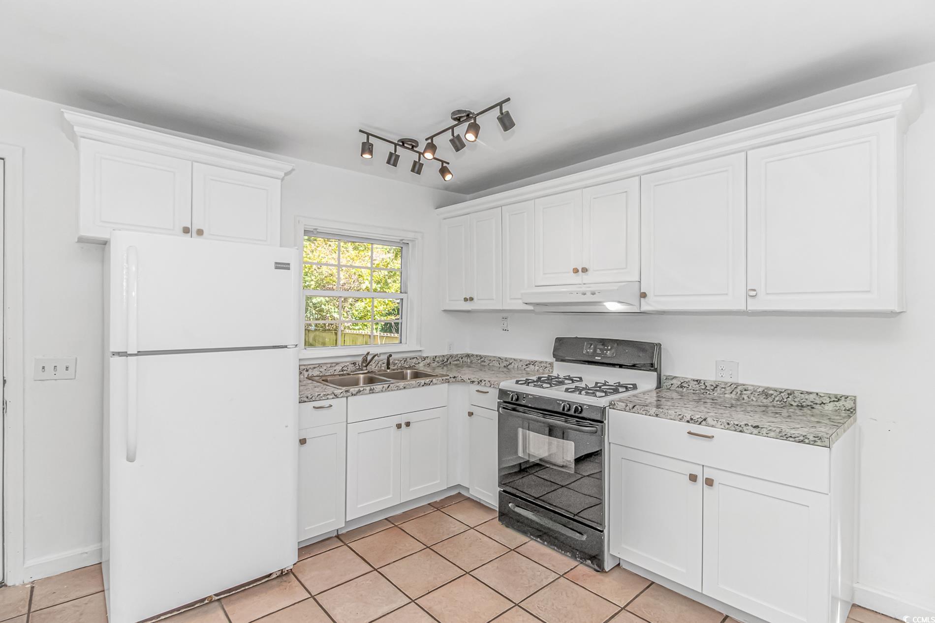 1508 Duke St. Property Photo 29