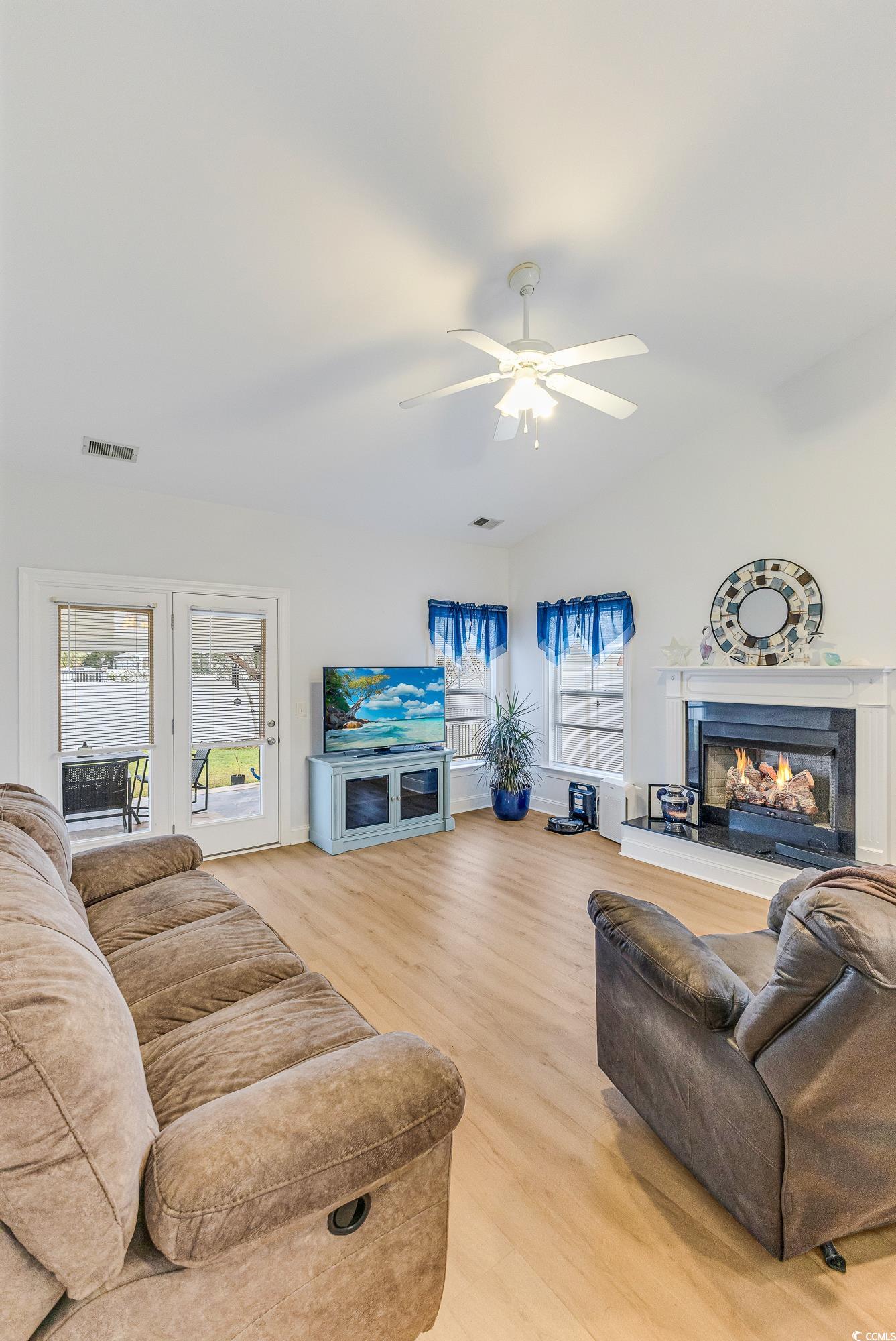 186 Cupola Dr. Property Photo 16