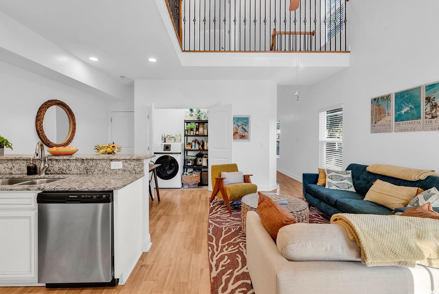 327 A&b Sparrow Dr. Property Photo 6