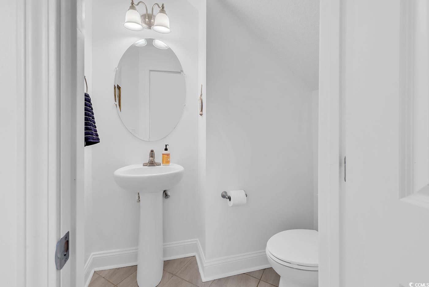 327 A&b Sparrow Dr. Property Photo 7