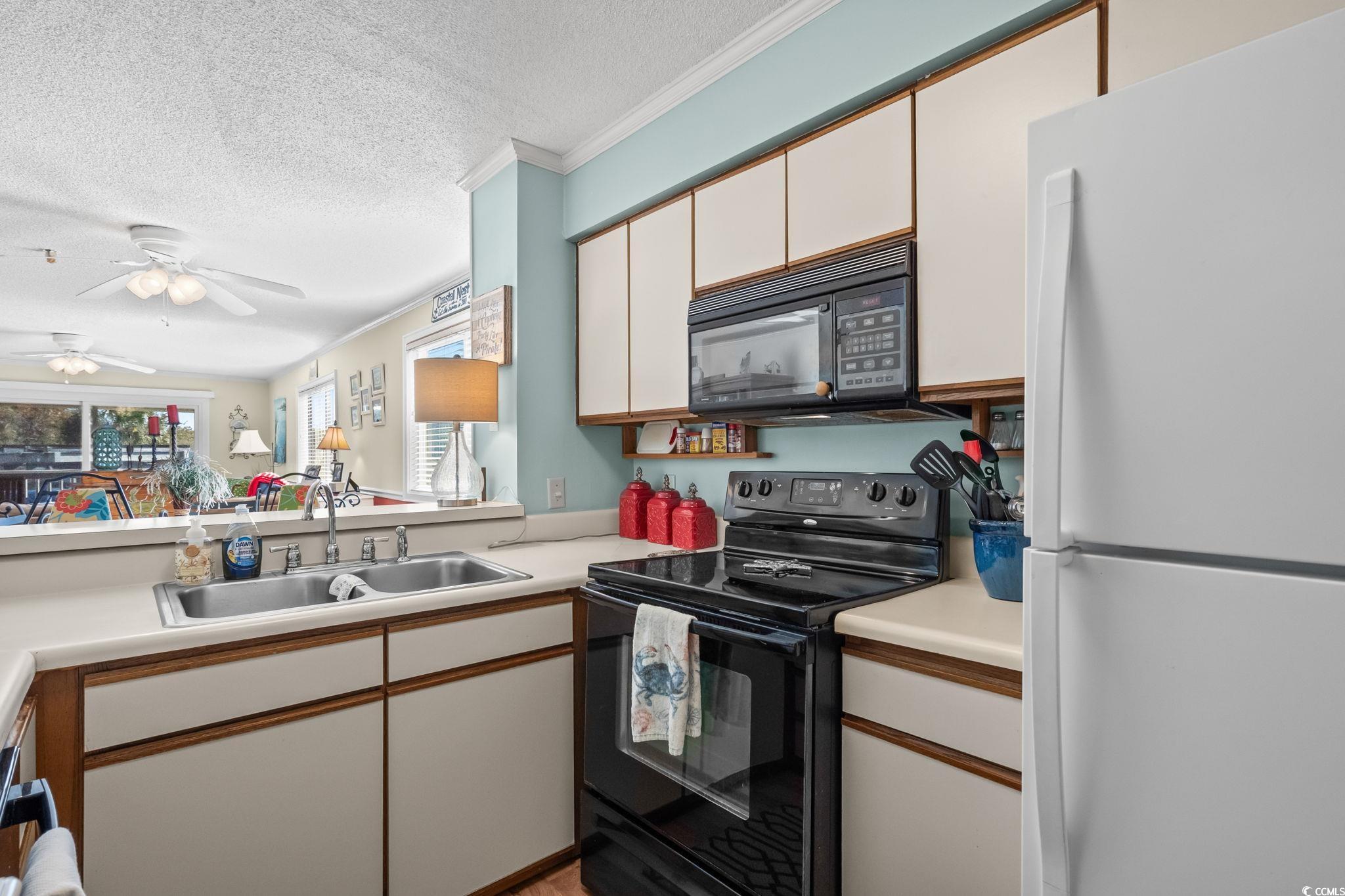4350 Intercoastal Dr. Property Photo 16