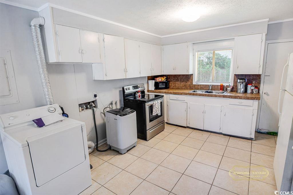 818 Bay St. Property Photo 16