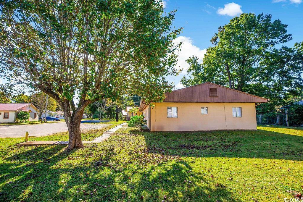 831 Bay St. Property Photo 7