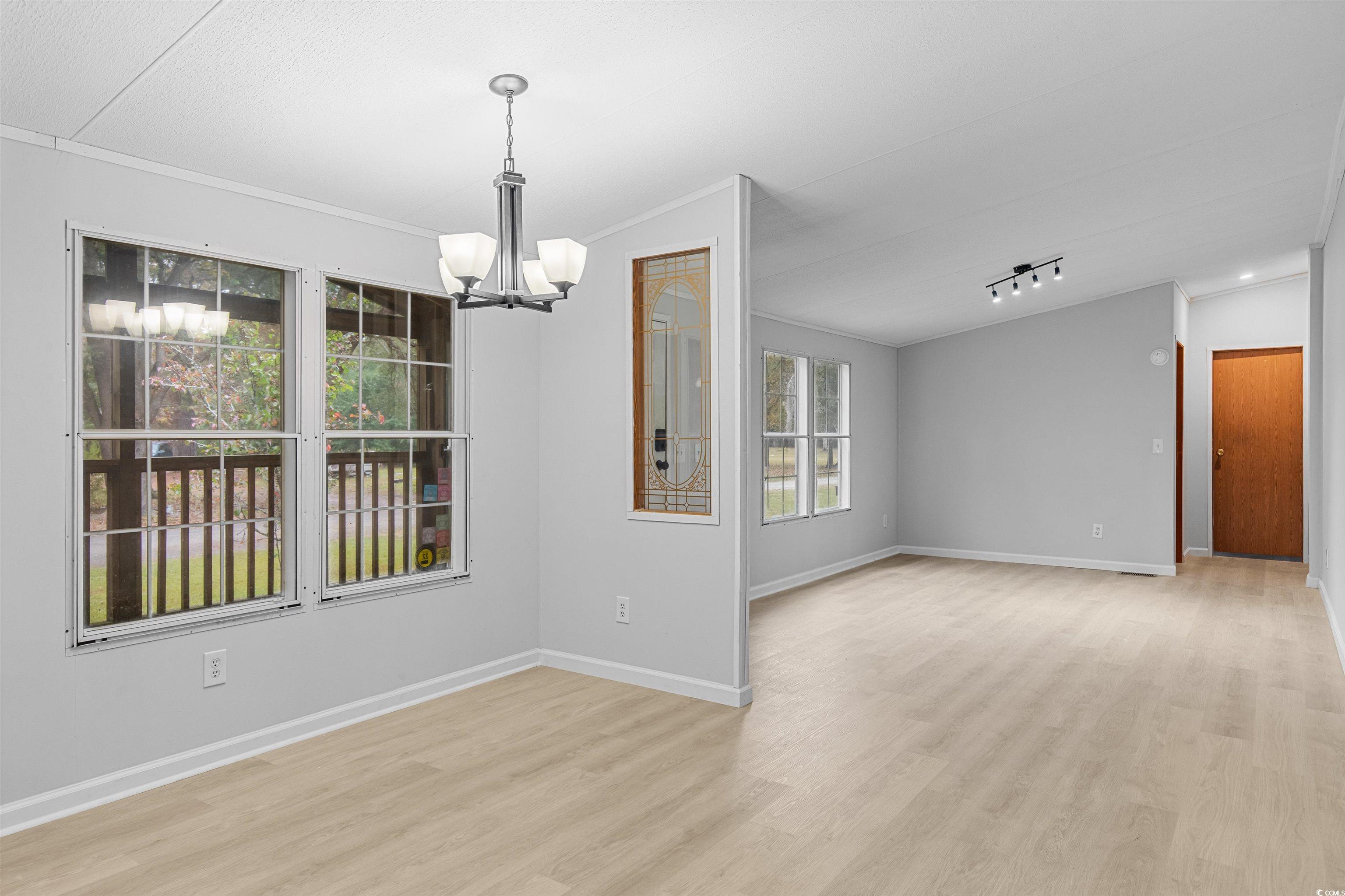 136 Vernon Way Property Photo 22