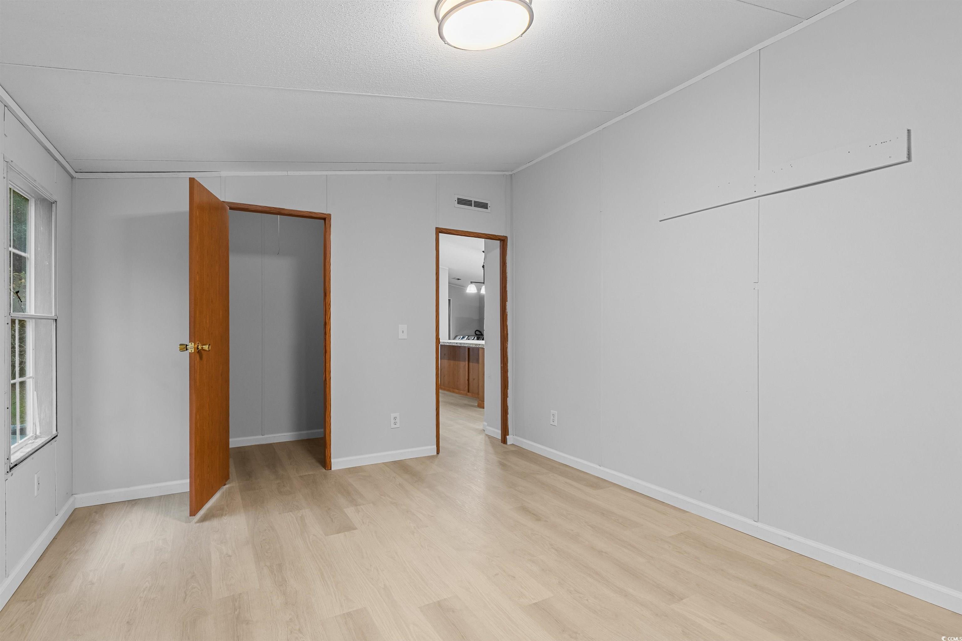 136 Vernon Way Property Photo 33