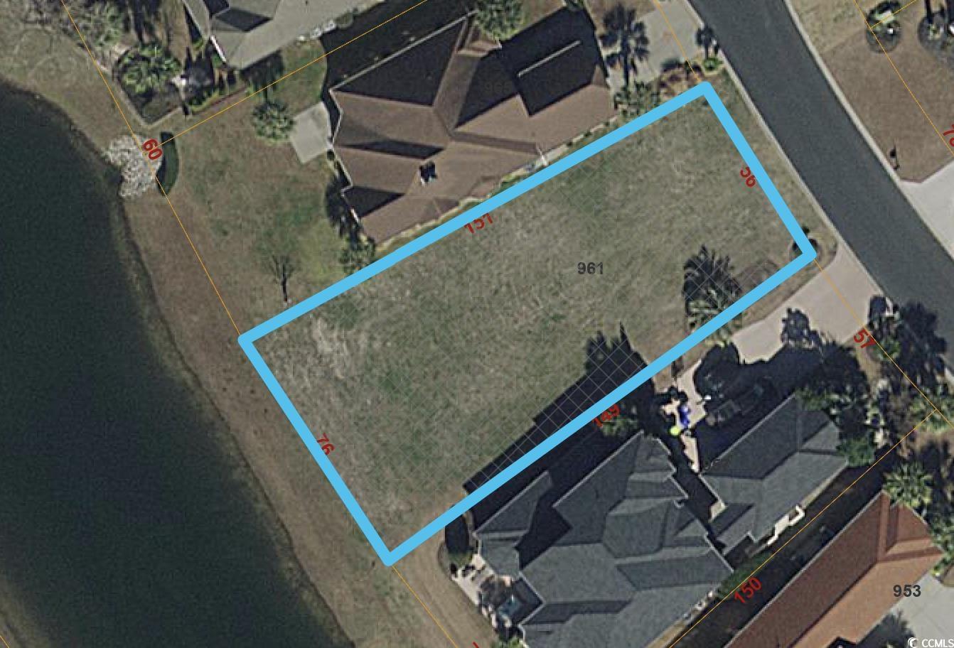 961 Bluffview Dr. Property Photo 3