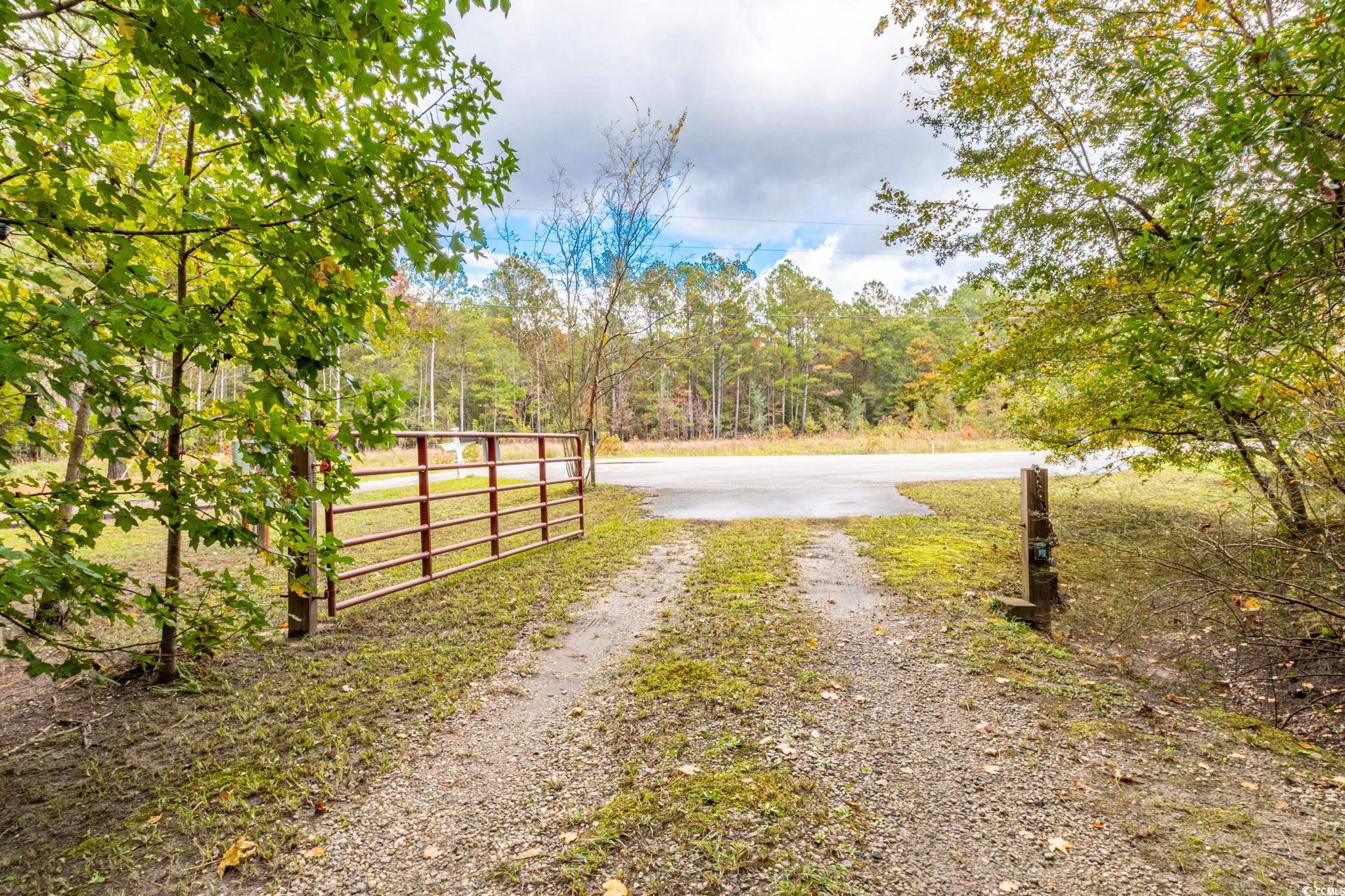 799 Redmond Ct. Property Photo 4