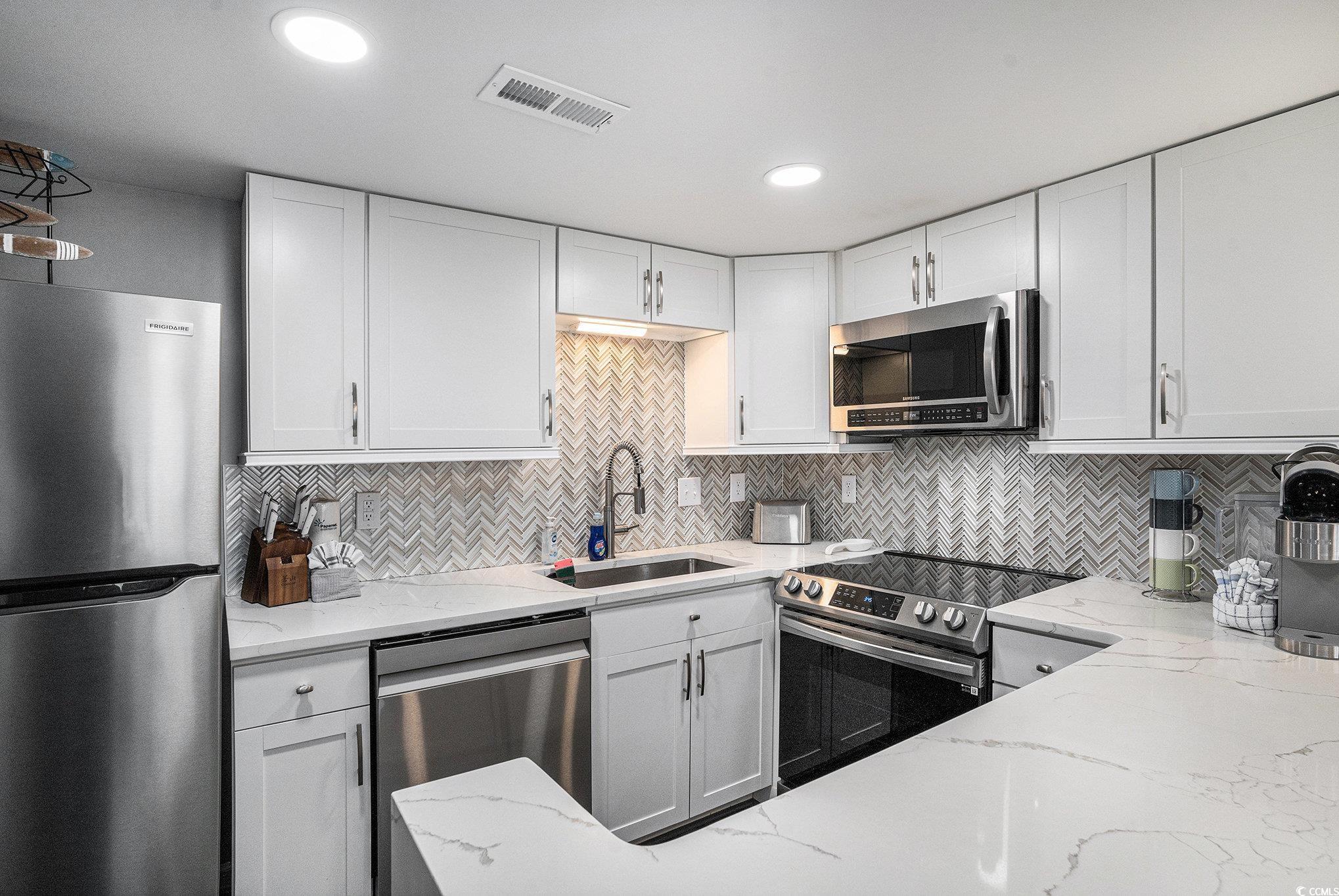 941 S Ocean Blvd. Property Photo 6