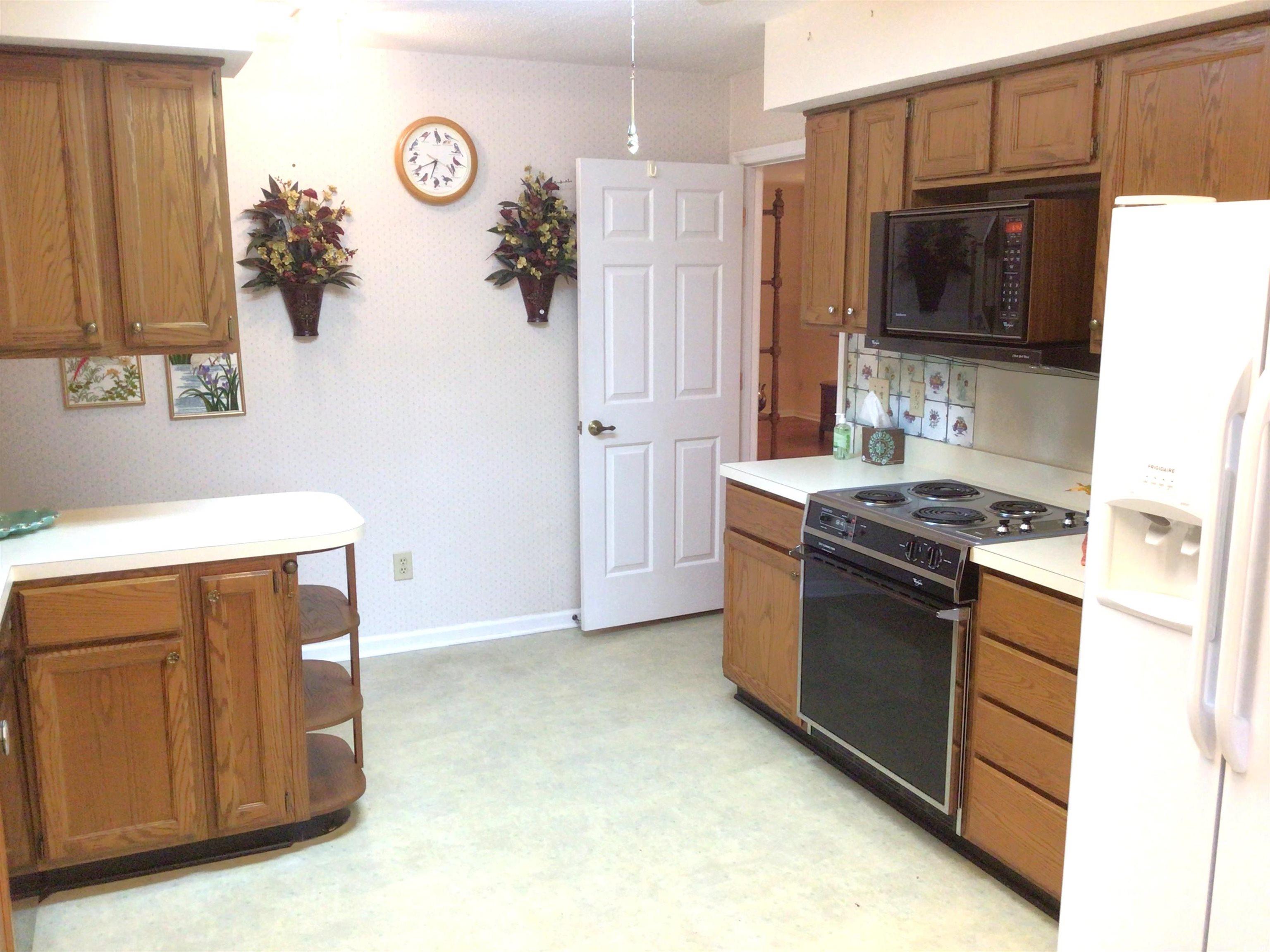 107 Myrtle Trace Dr. Property Photo 8