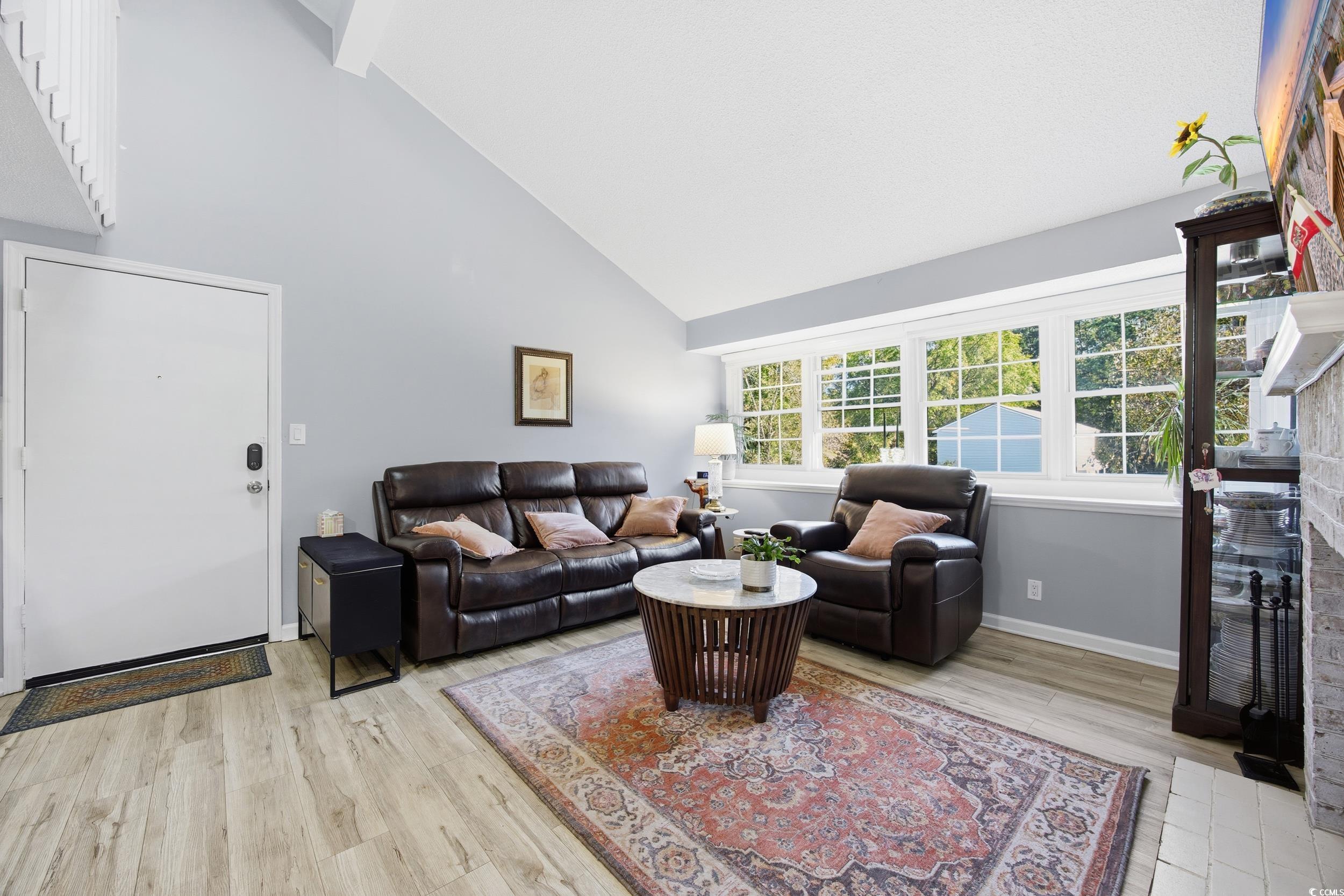 1200 Benna Dr. Property Photo 10